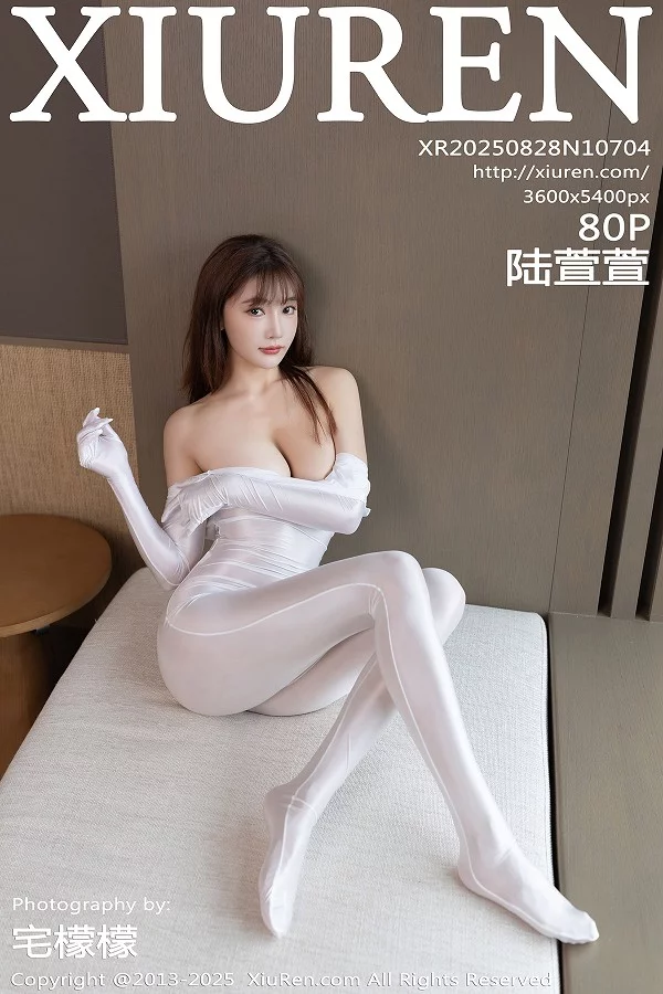 [秀人网] 2025.08.28 No.10704 陆萱萱