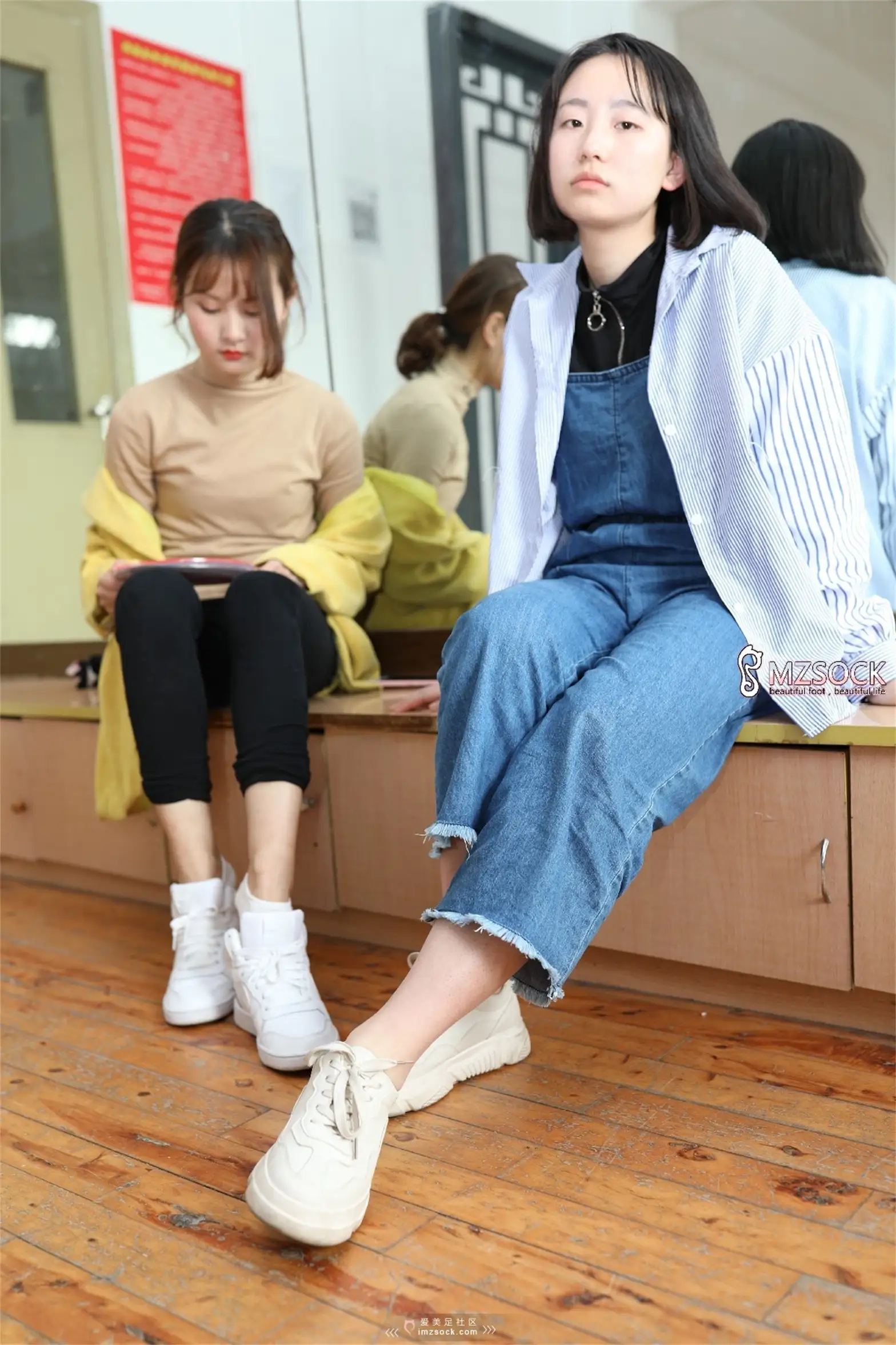 [爱美足] 爱美足 NO.003 佳妹#[74P]-1