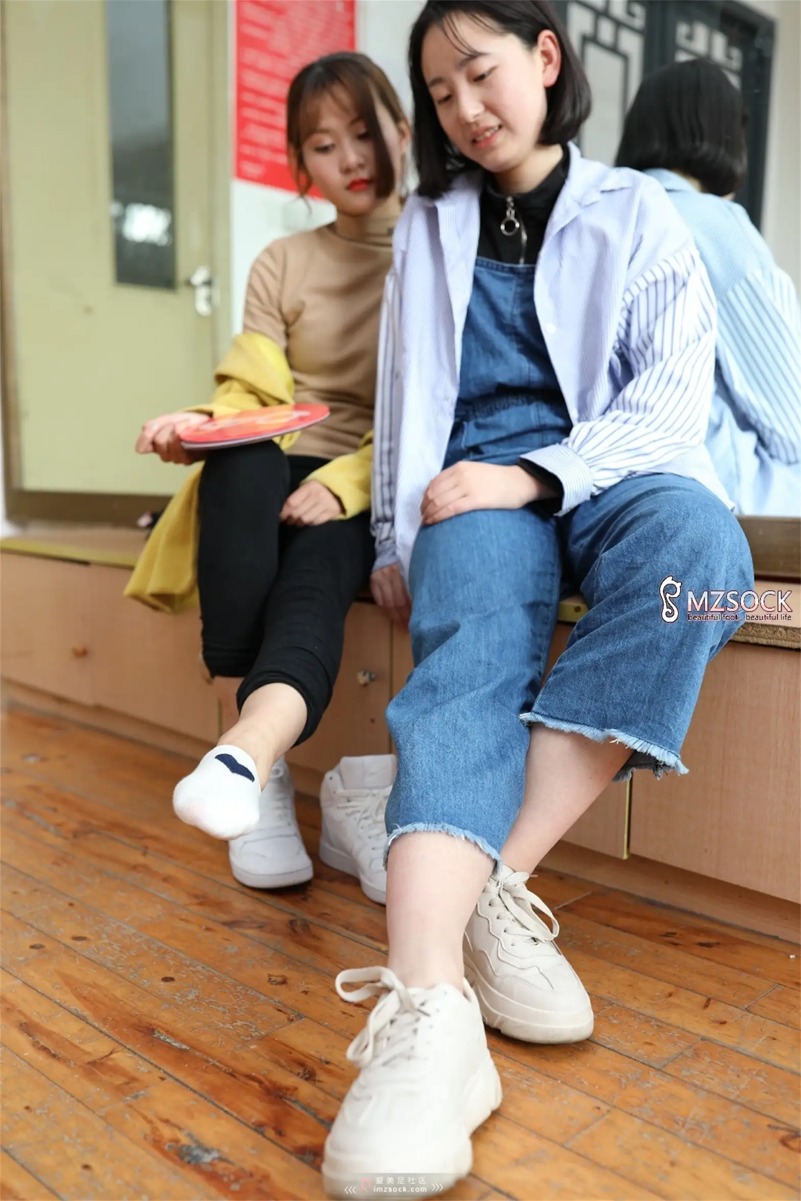 [爱美足] 爱美足 NO.003 佳妹#[74P]-1