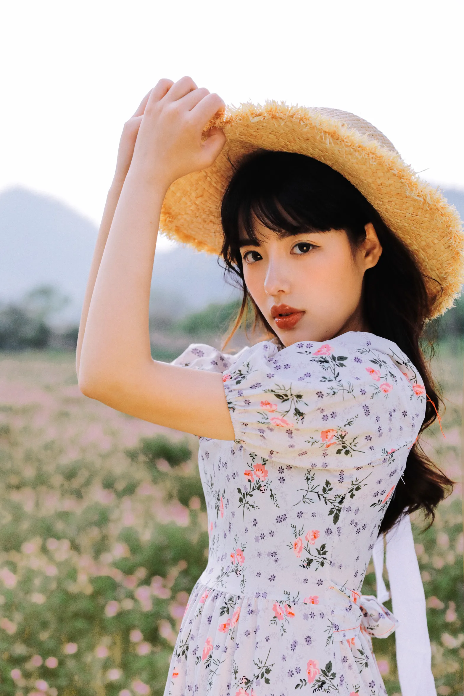 [艺图语] 2022.11.30 Vol.2566 – 夏末歌谣 倩儿#[25P]-18