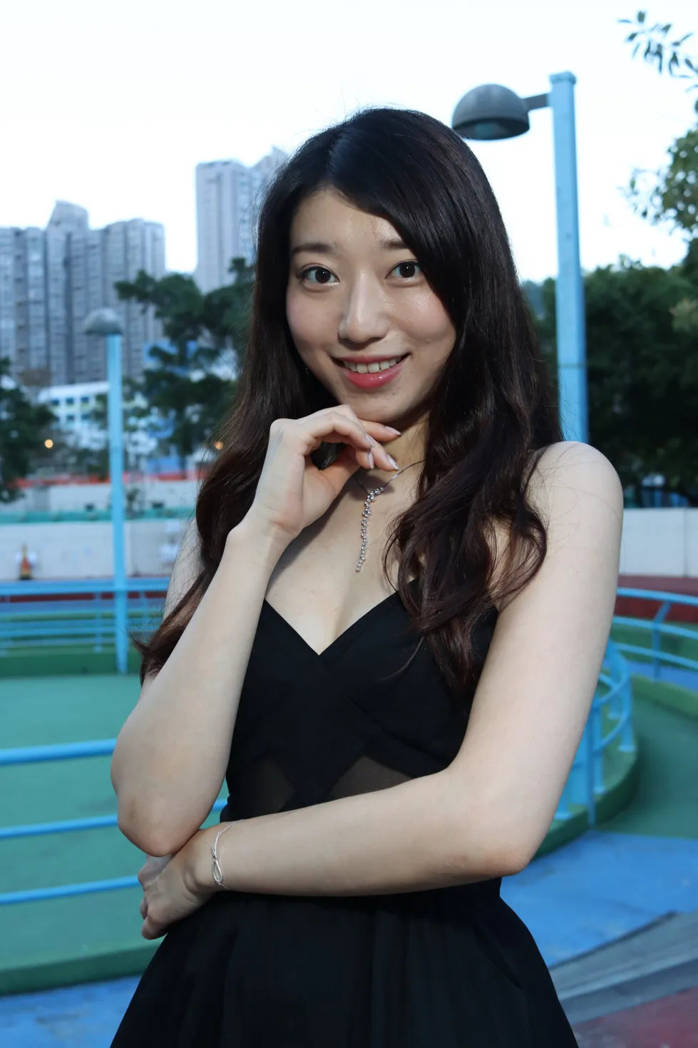 [爱美足] NO.106 吴小葵 公园黑色长裙 街拍#[61P]-46