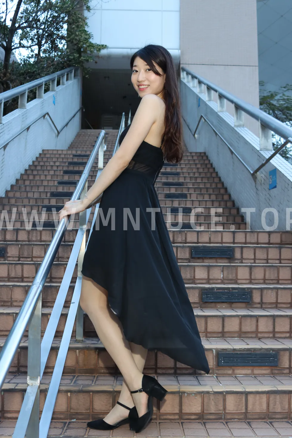 [爱美足] NO.106 吴小葵 公园黑色长裙 街拍#[61P]-2