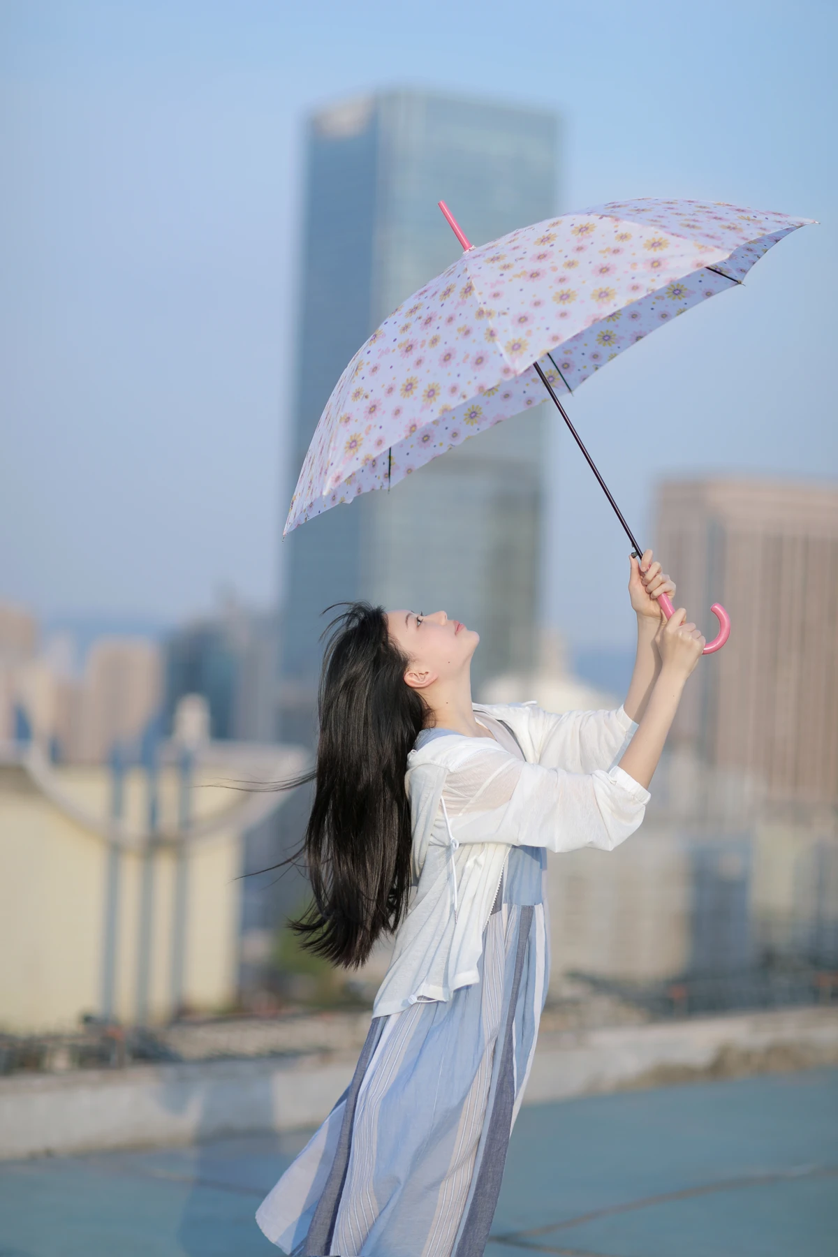 [艺图语] 2023.01.04 Vol.2838 – 与天空合影 秋阳邑禾#[21P]-10