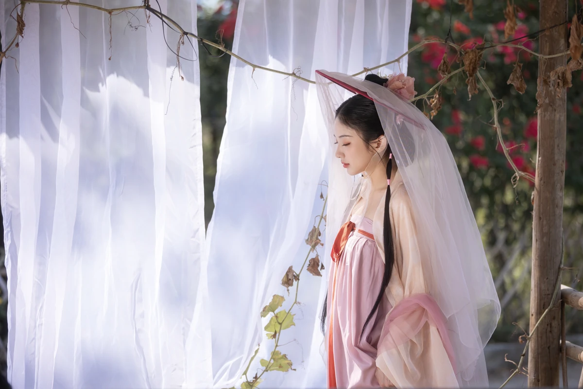 [艺图语] 2022.12.28 Vol.2778 – 若梦 崴一下#[27P]-4