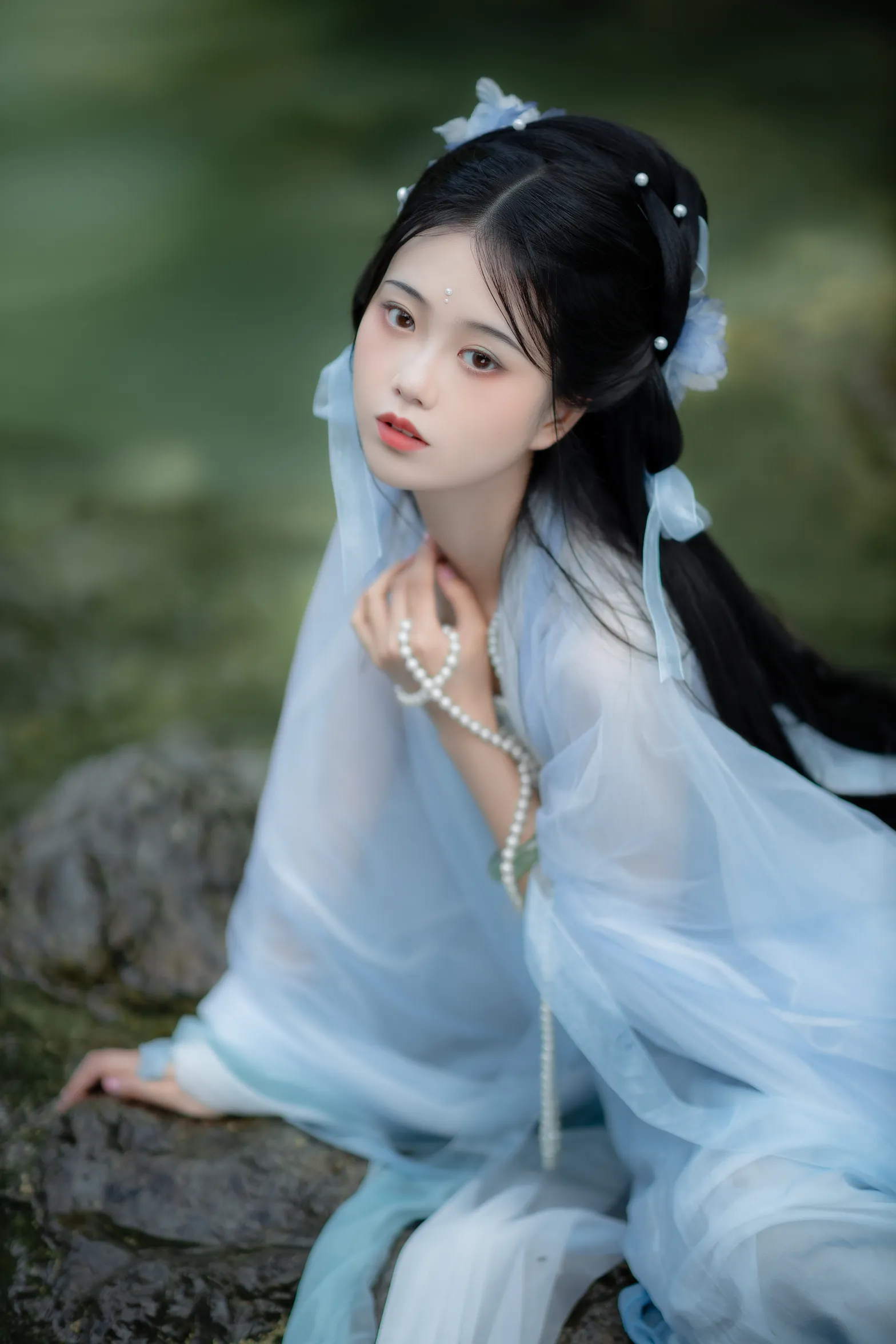 [艺图语] 2022.12.07 Vol.2622 – 小蚌精 Bllc#[21P]-11