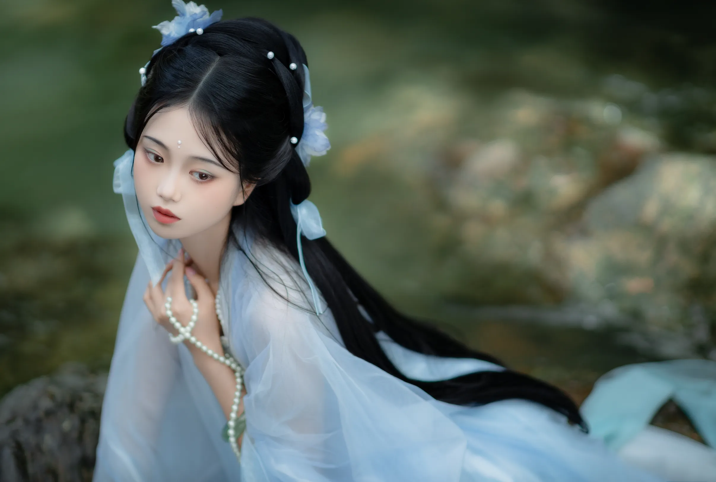 [艺图语] 2022.12.07 Vol.2622 – 小蚌精 Bllc#[21P]-12
