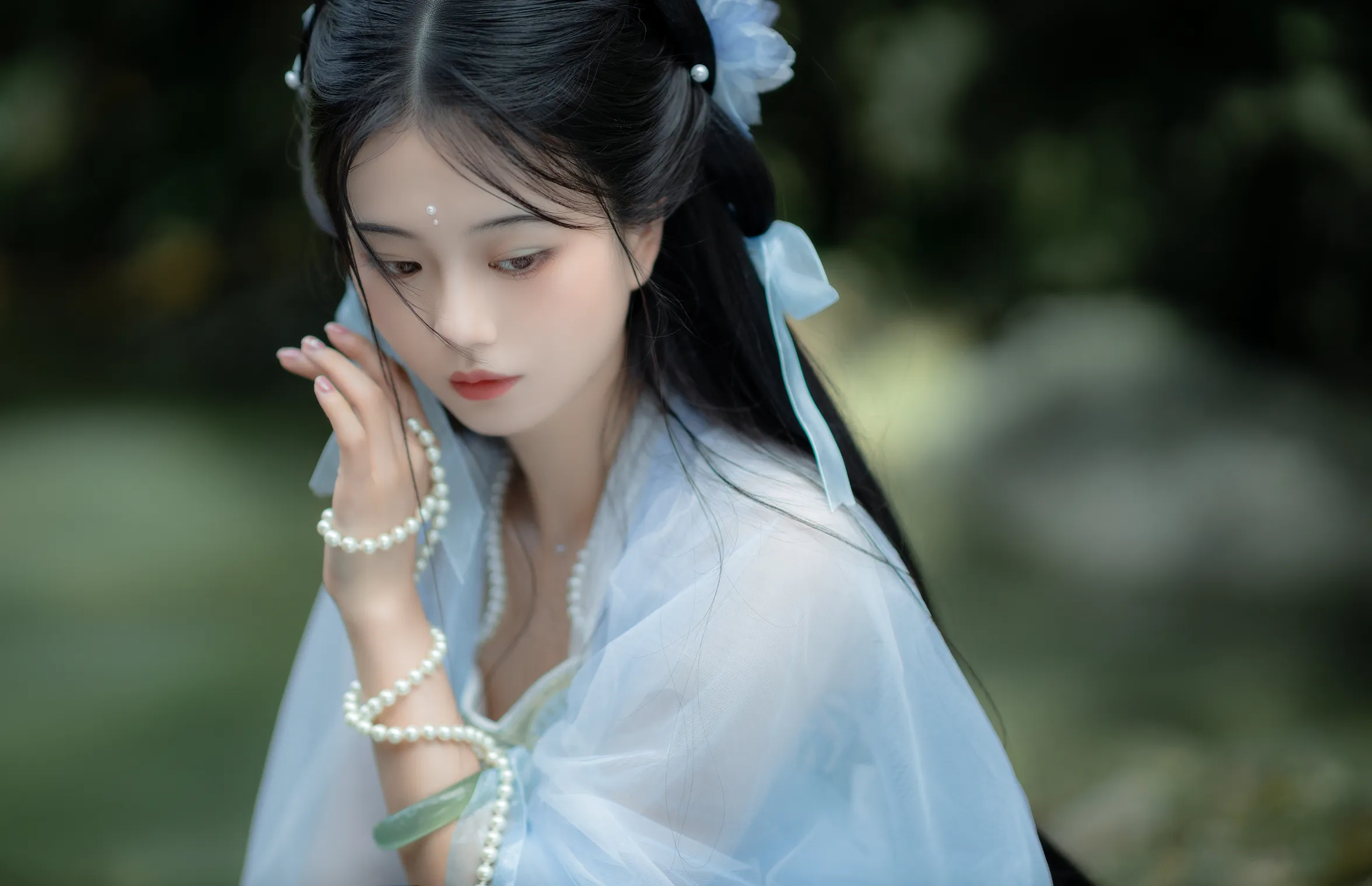 [艺图语] 2022.12.07 Vol.2622 – 小蚌精 Bllc#[21P]-13