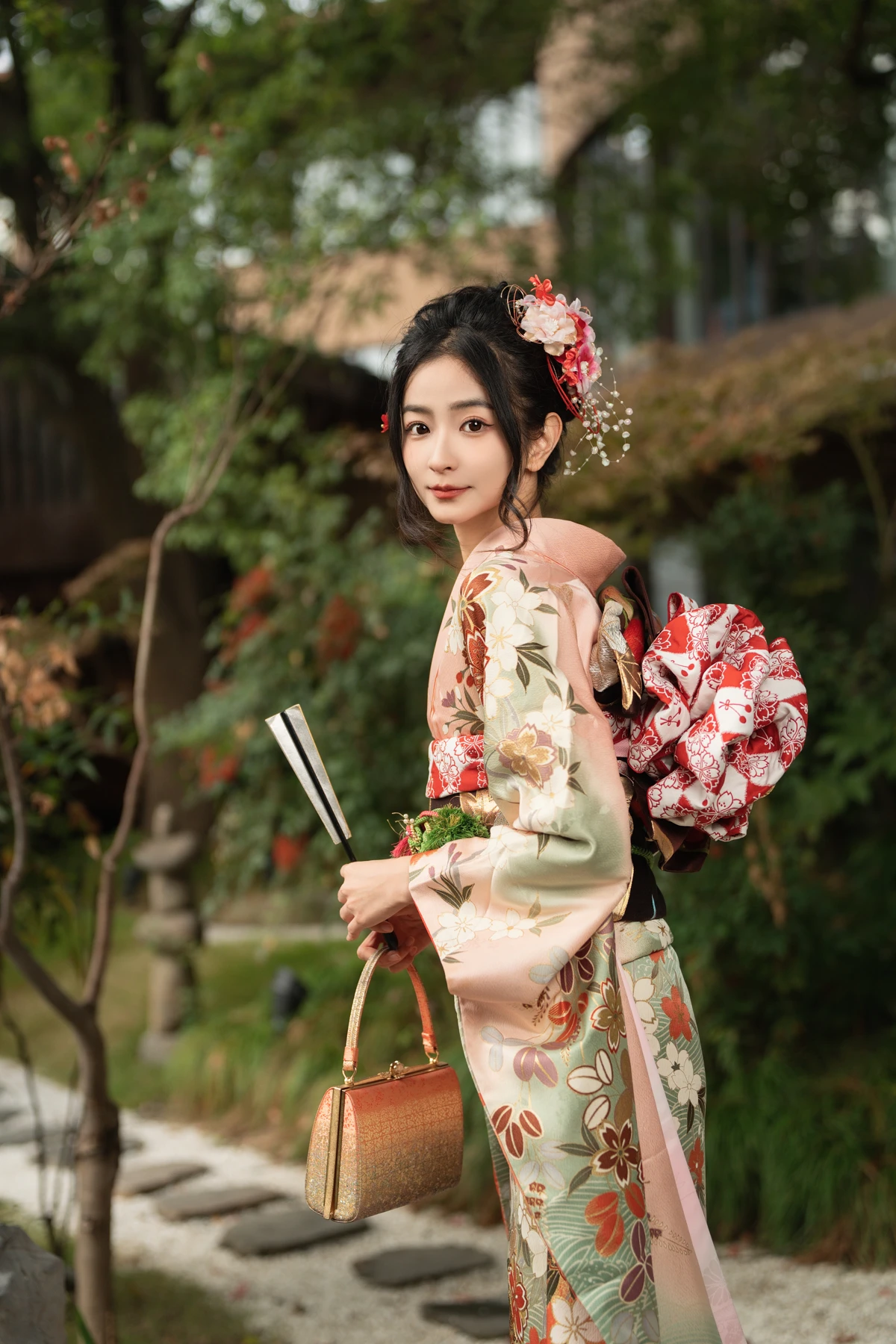 [艺图语] 2022.12.26 Vol.2761 – 和服之女 小泽#[35P]-10