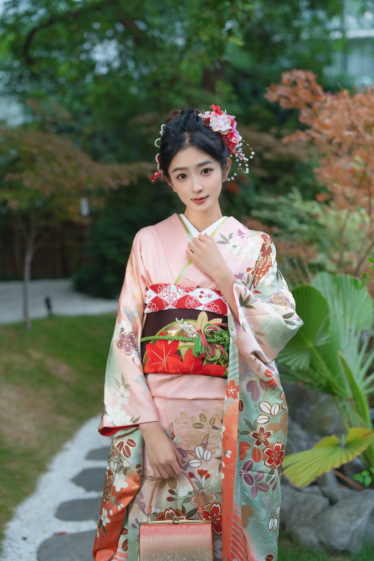 [艺图语] 2022.12.26 Vol.2761 – 和服之女 小泽#[35P]-8