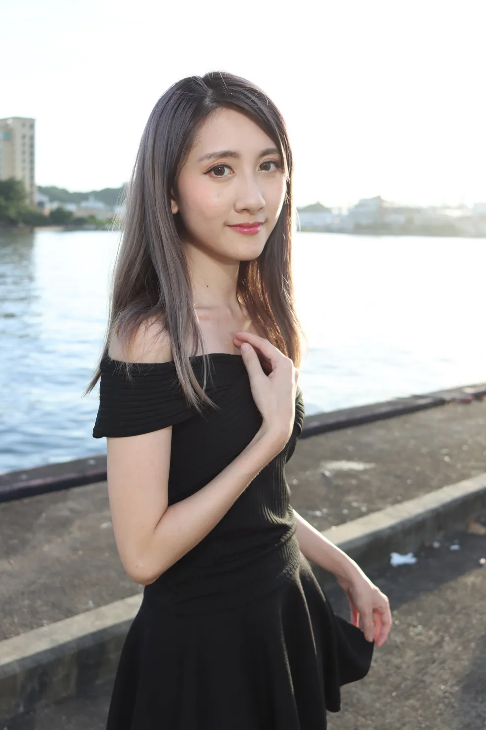 [爱美足] NO.140 Elaine Chung 连衣裙丝袜凉高美腿 街拍#[73P]-11