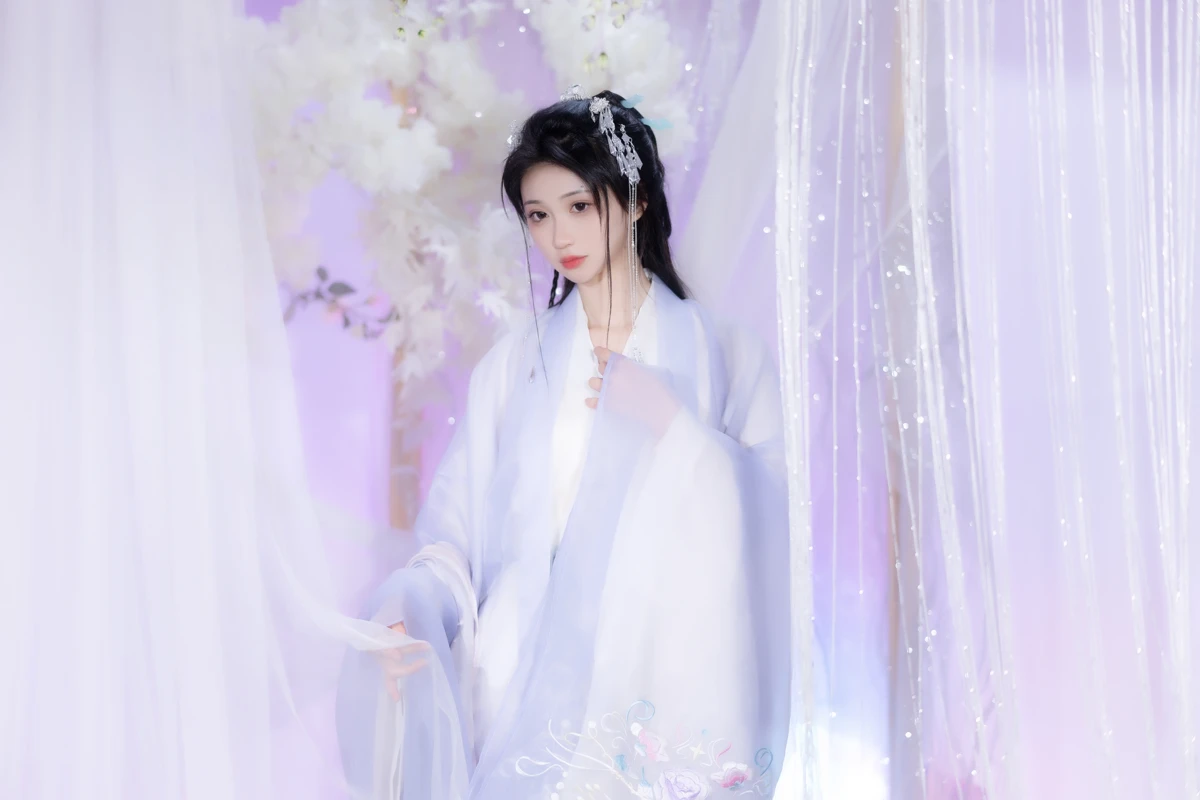[YITUYU] 2023.03.10 Vol.3044 Shaohua -Qiluosheng’s little Susu-#[25P]-3