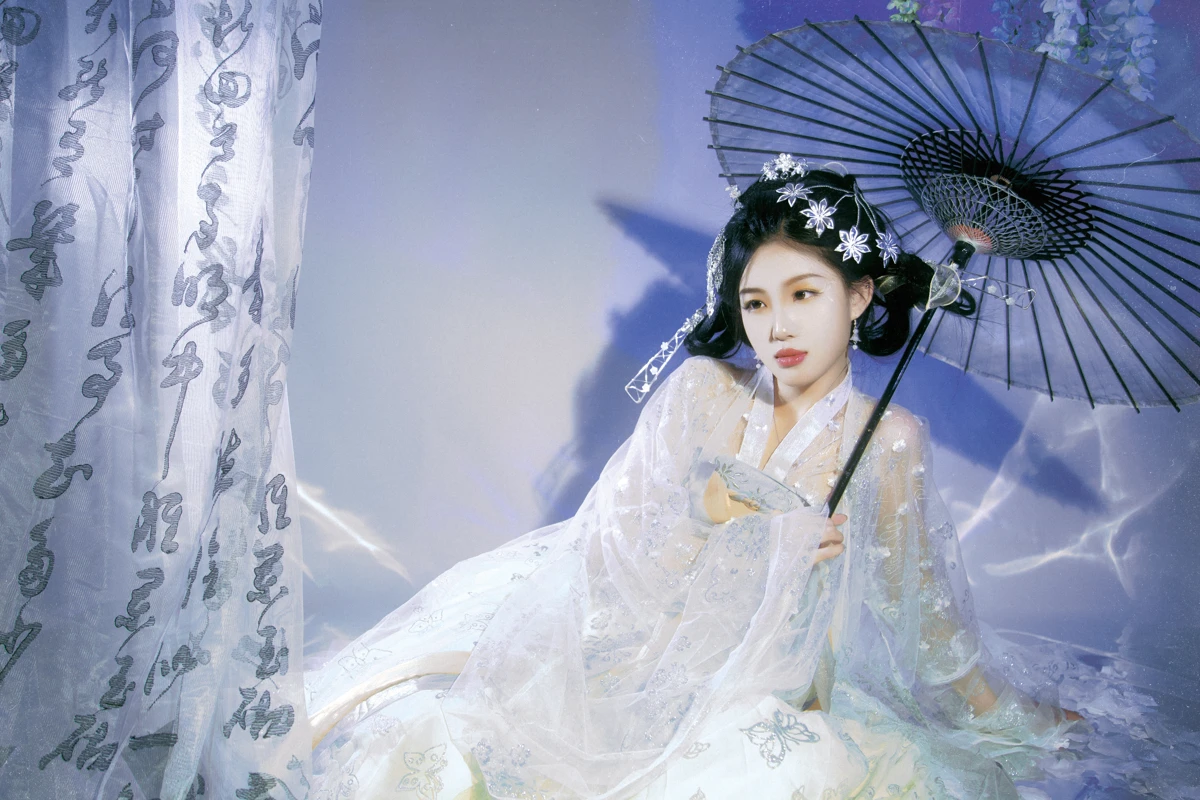 [艺图语] 2022.12.28 Vol.2782 – 银睿姬 鹭岛不下雨#[35P]-9