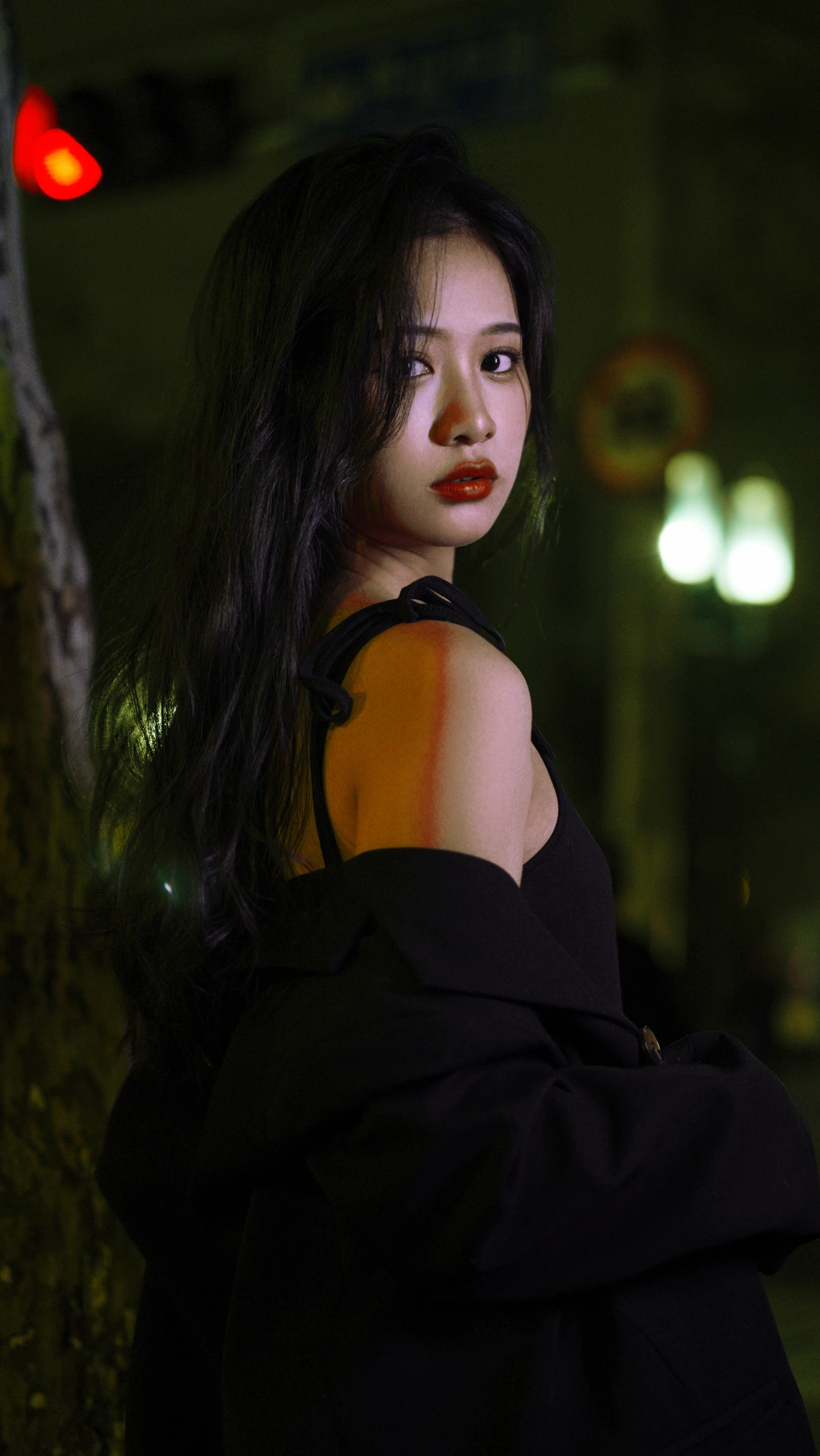 [艺图语] 2022.12.24 Vol.2748 – 夜巷 旺旺小小舒#[22P]-6