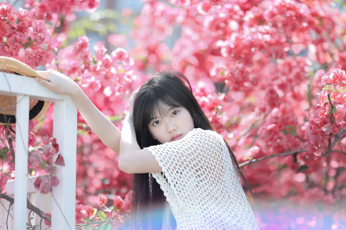 [艺图语] 2023.01.05 Vol.2839 – 花与那女孩 秋阳邑禾#[25P]-3