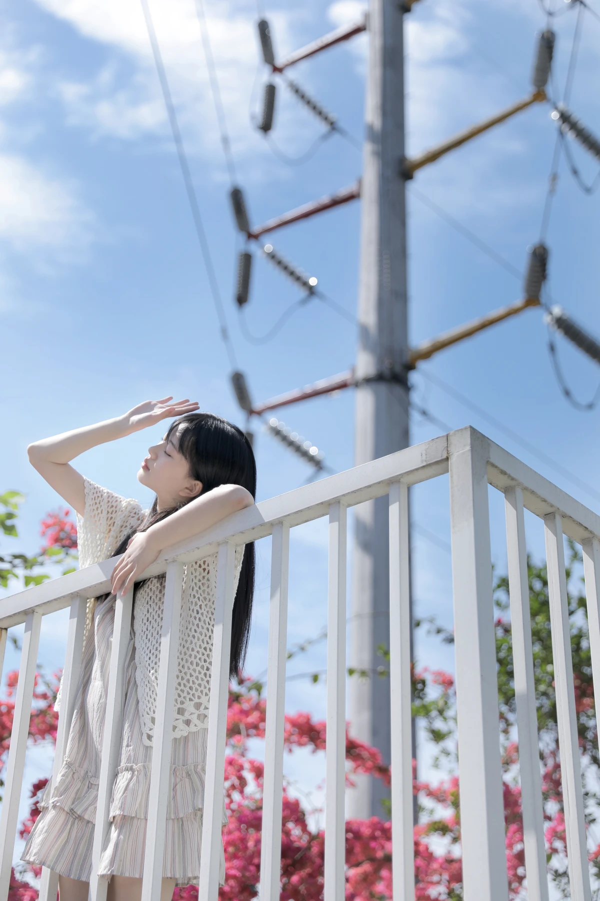 [艺图语] 2023.01.05 Vol.2839 – 花与那女孩 秋阳邑禾#[25P]-8