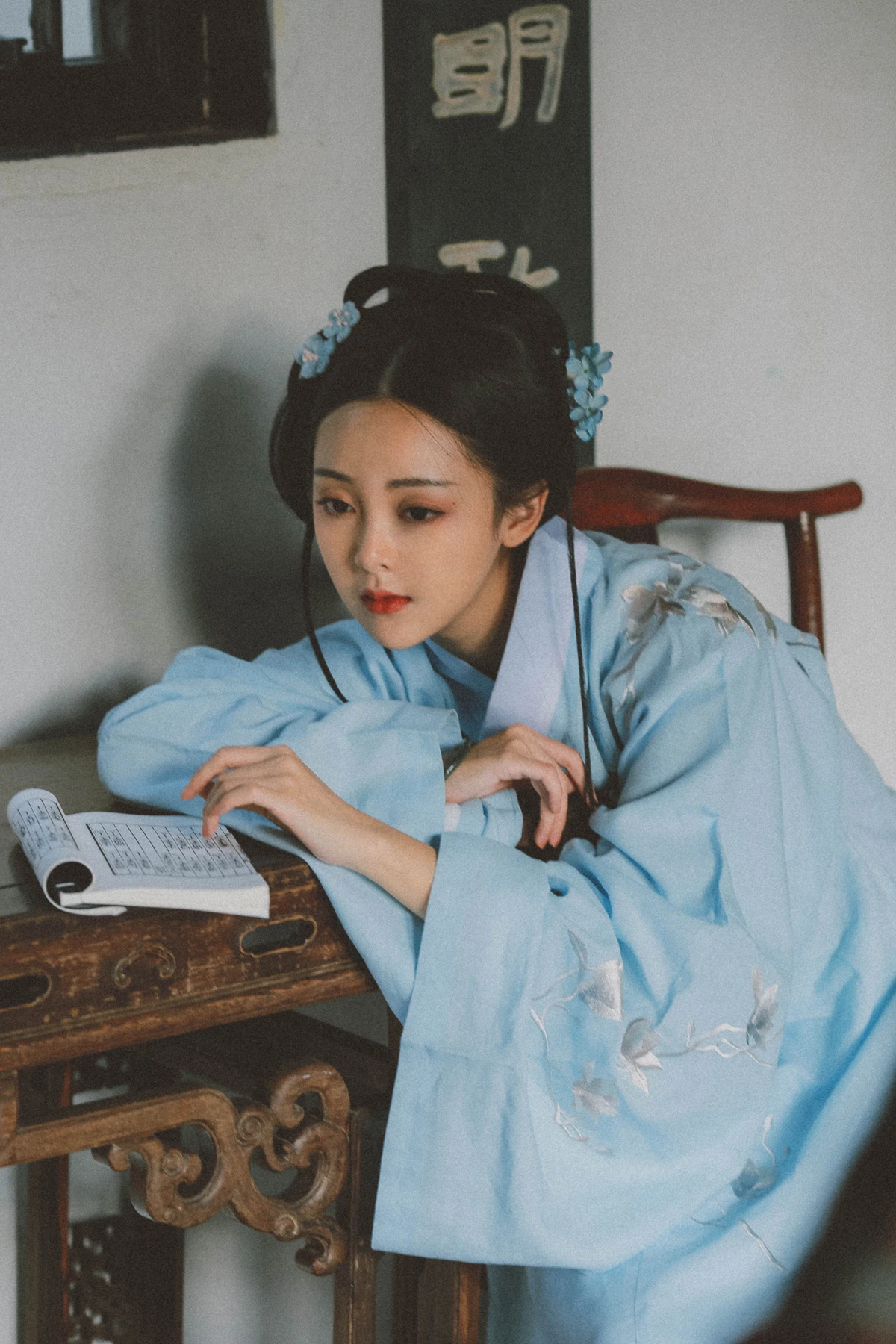 [艺图语] 2022.12.25 Vol.2752 – 佳期渺渺 煜月Toto#[29P]-8