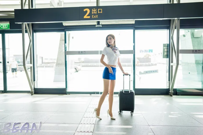 [爱美足] NO.219 金允乔 台中高铁 高跟美腿外拍 街拍#[81P]-41
