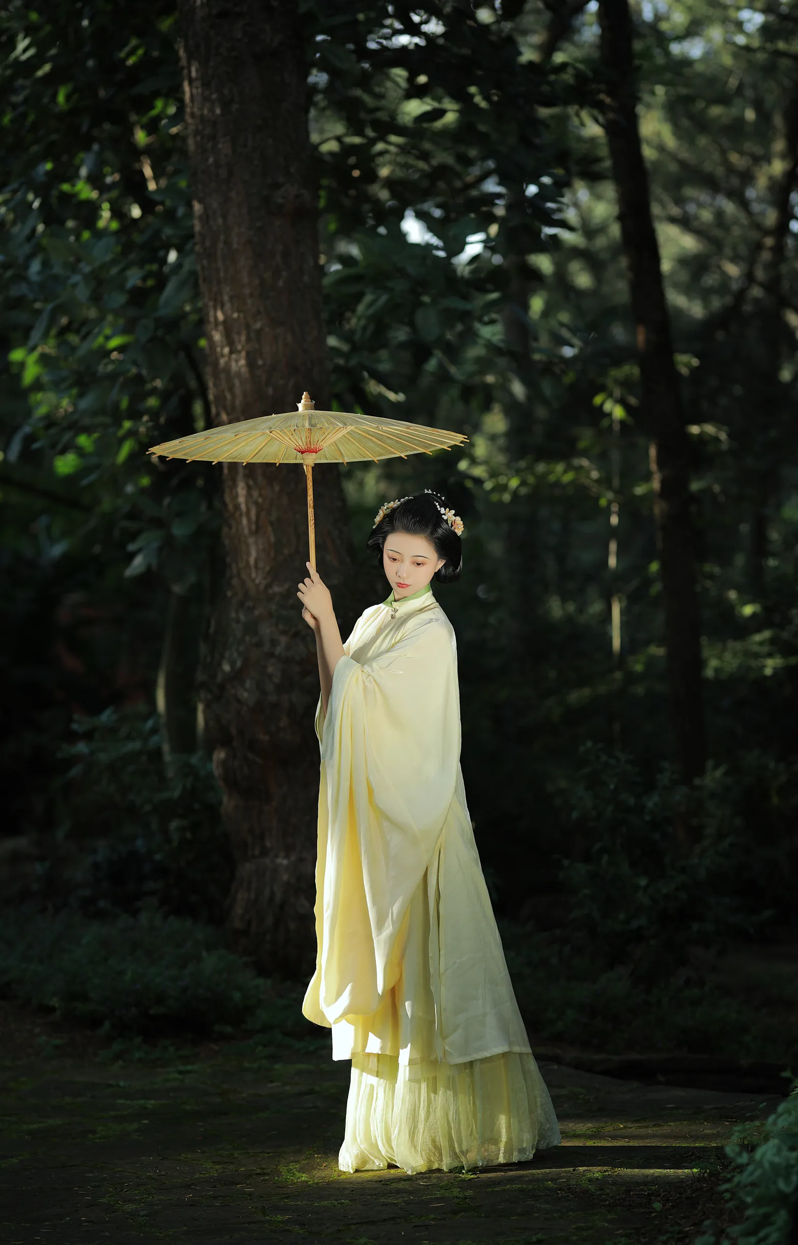 [艺图语] 2022.11.30 Vol.2561 – 淡淡春山 YunFleur#[40P]-4