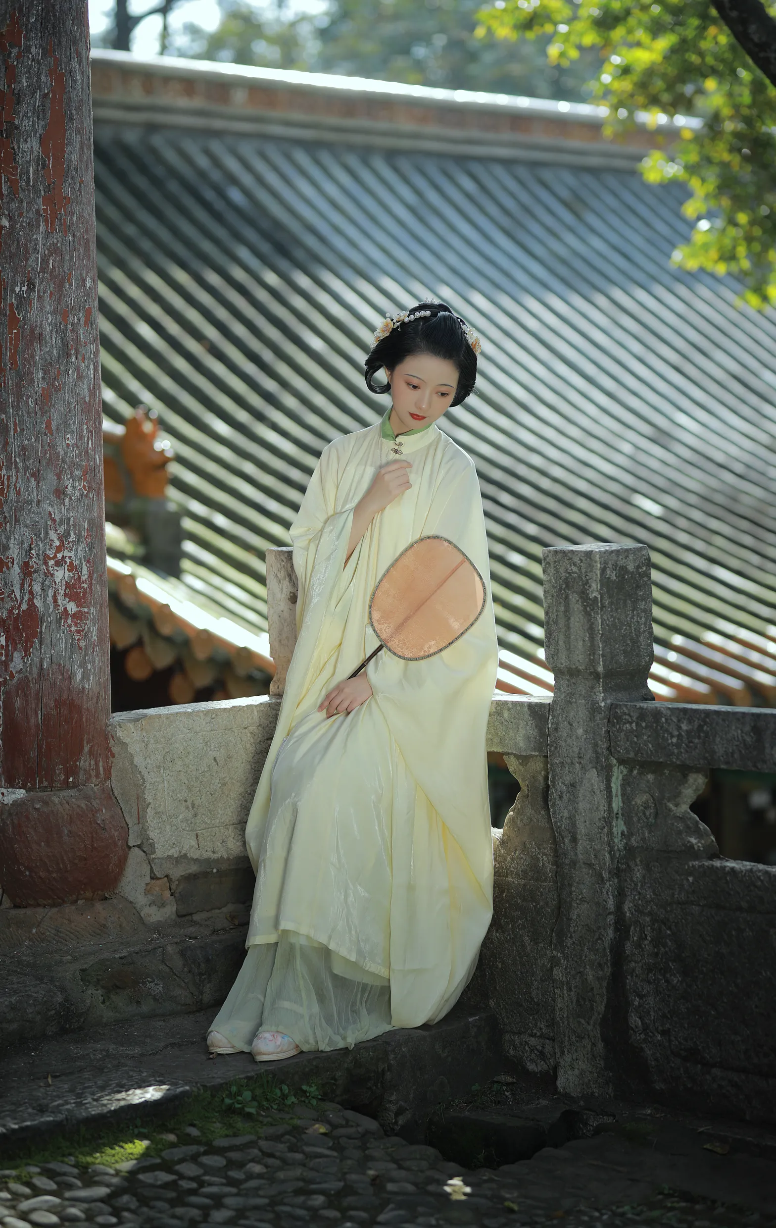 [艺图语] 2022.11.30 Vol.2561 – 淡淡春山 YunFleur#[40P]-9