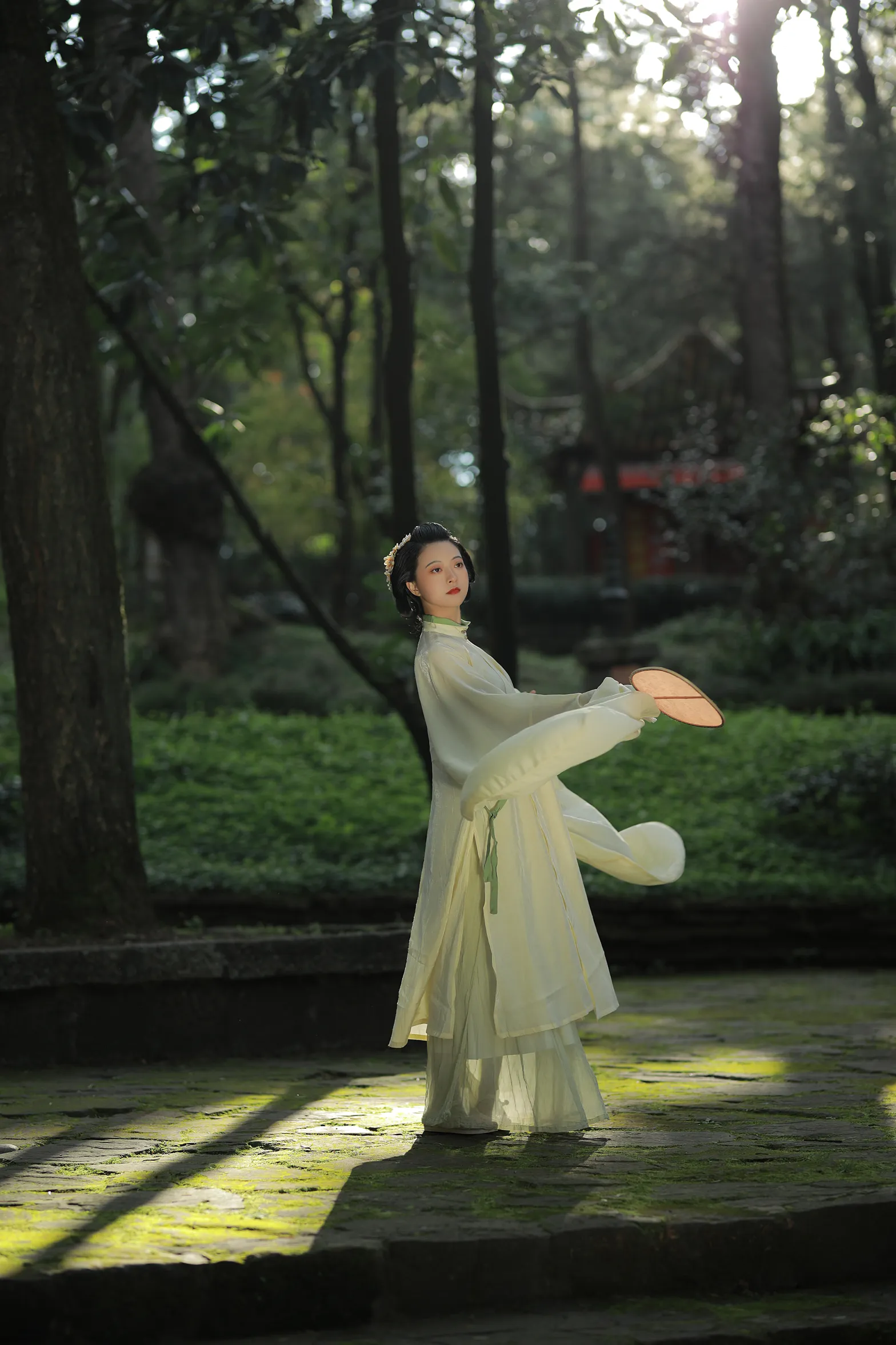 [艺图语] 2022.11.30 Vol.2561 – 淡淡春山 YunFleur#[40P]-10