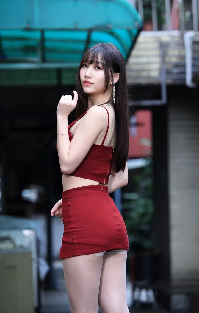 [爱美足] NO.100 张雅筑 紧身短裙丝袜高跟美腿 街拍#[64P]-8