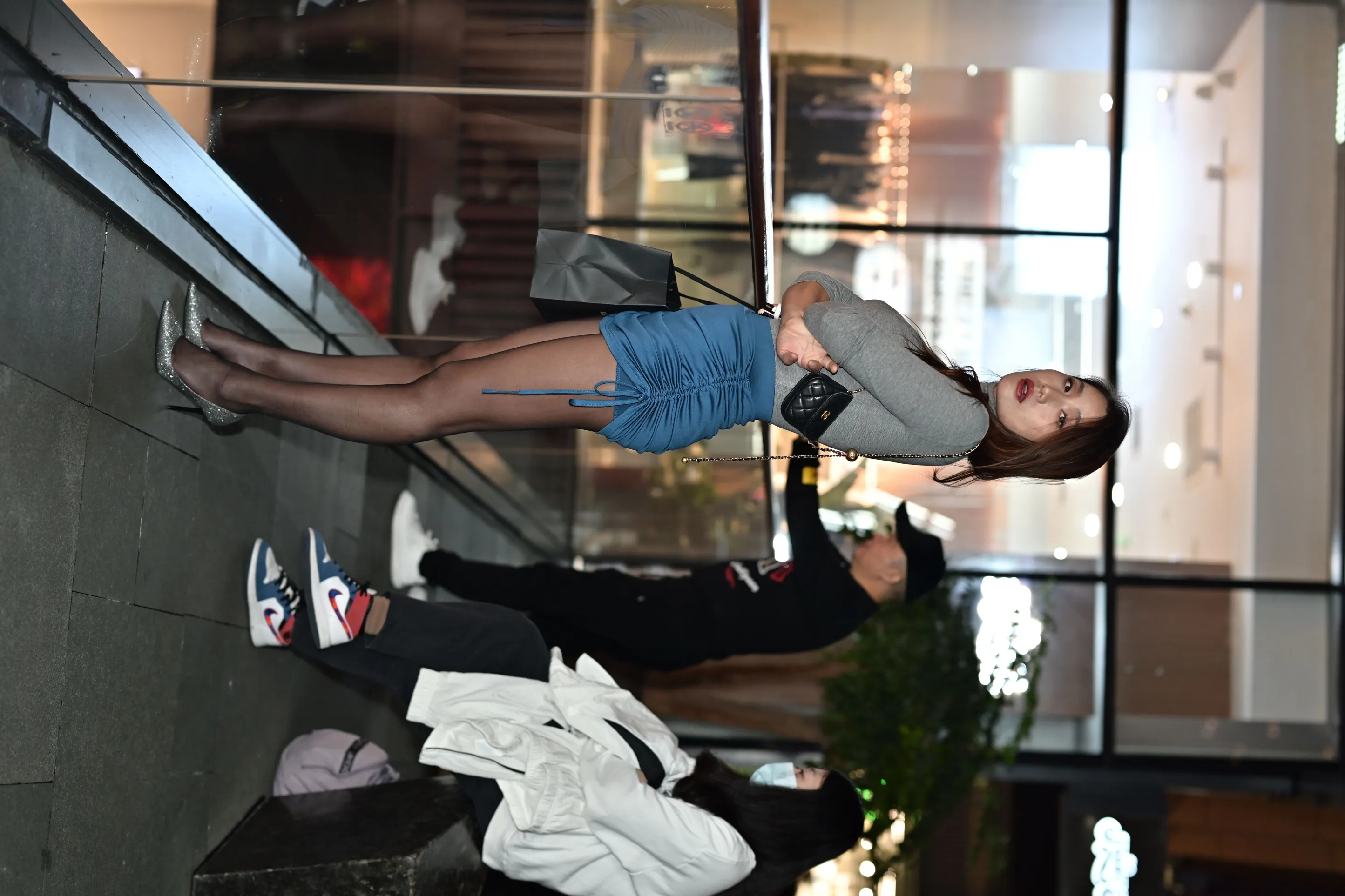 [爱美足] NO.157 蓝色包臀裙黑丝美女 街拍#[105P]-7