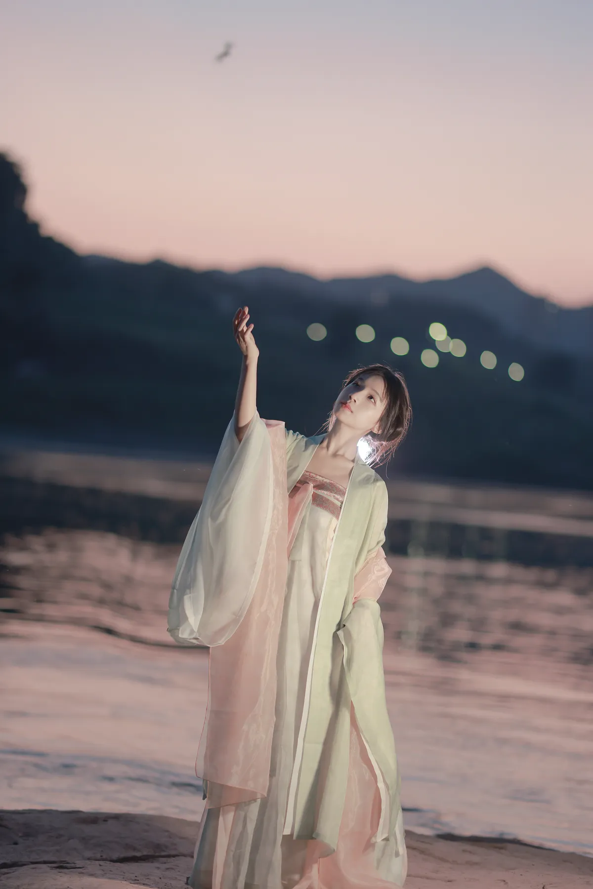 [艺图语] 2022.12.15 Vol.2686 – 星河 卷卷#[23P]-1