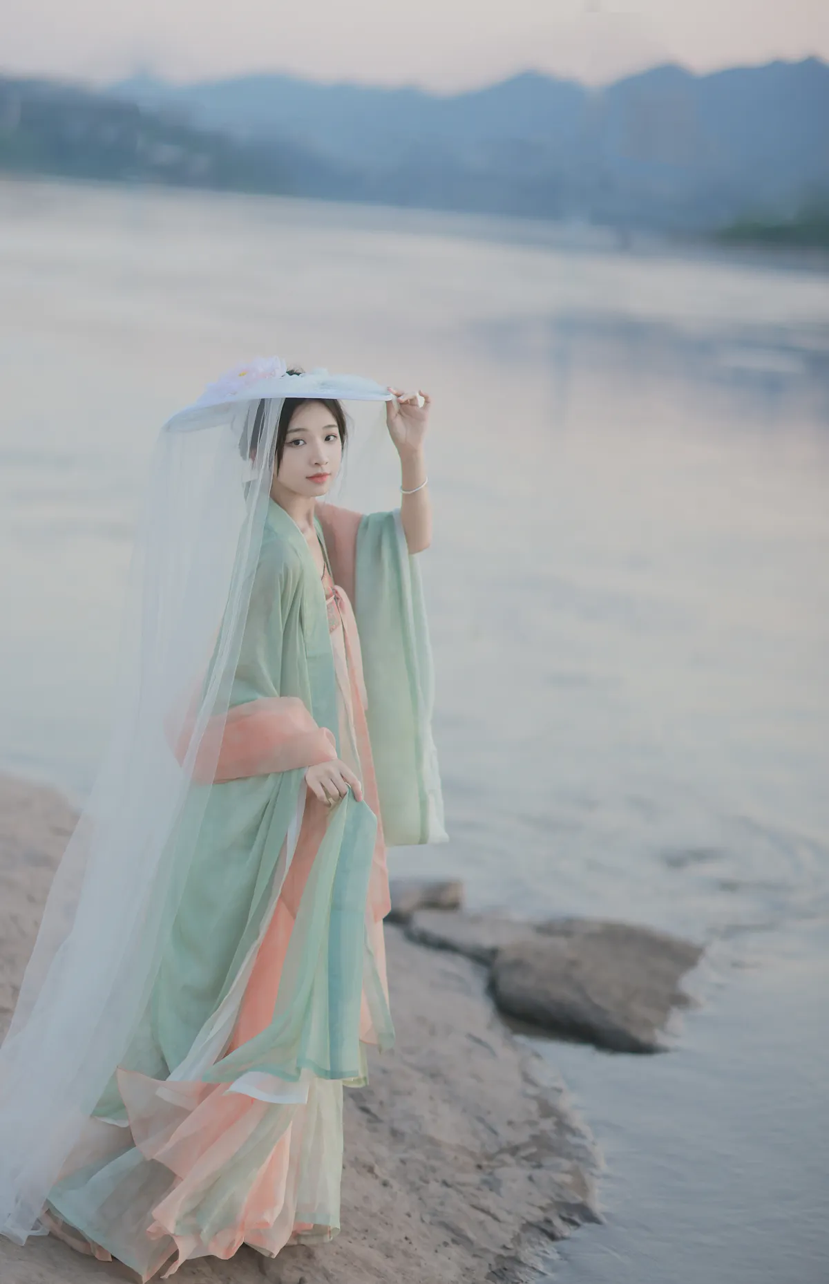 [艺图语] 2022.12.15 Vol.2686 – 星河 卷卷#[23P]-2