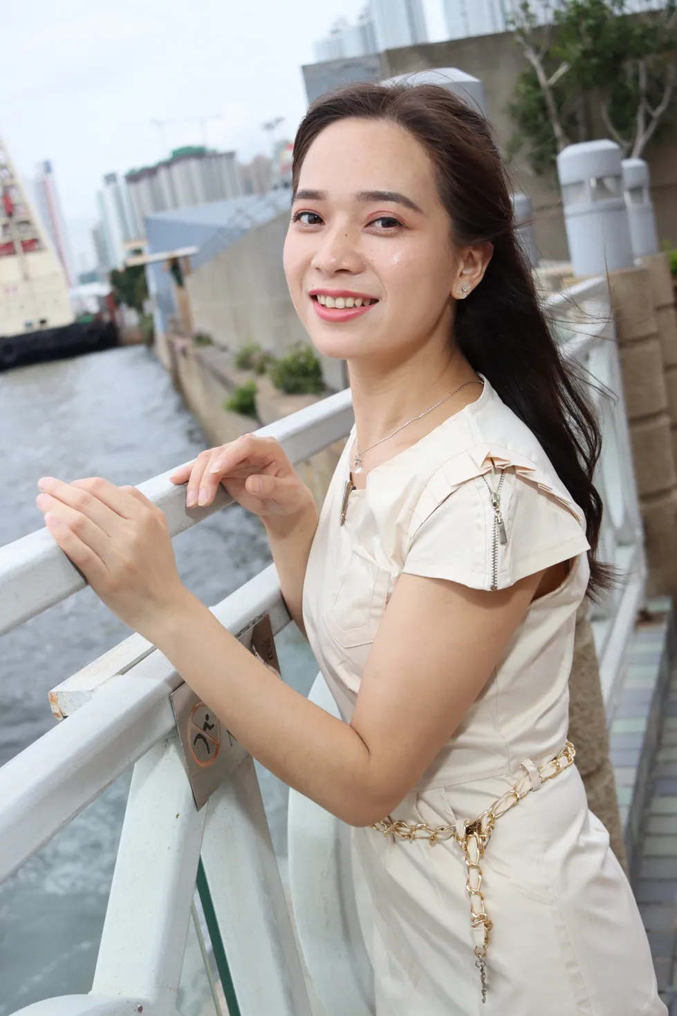 [爱美足] NO.107 Vency Shen 米色连衣裙丝袜高跟美腿 街拍#[70P]-46