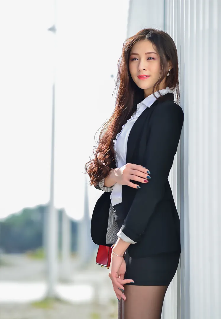 [爱美足] NO.146 Lola 雪岑 OL黑丝高跟美腿 街拍#[105P]-17
