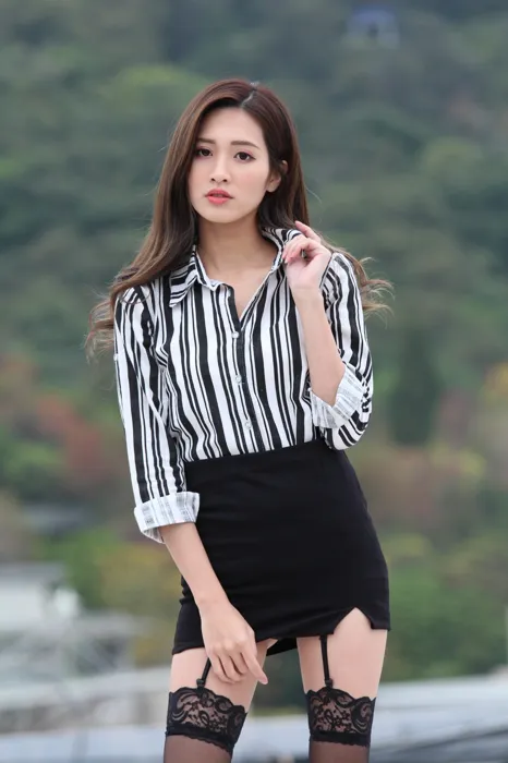 [爱美足] NO.025 长腿美模 张筱 性感黑丝外拍 街拍#[93P]-4