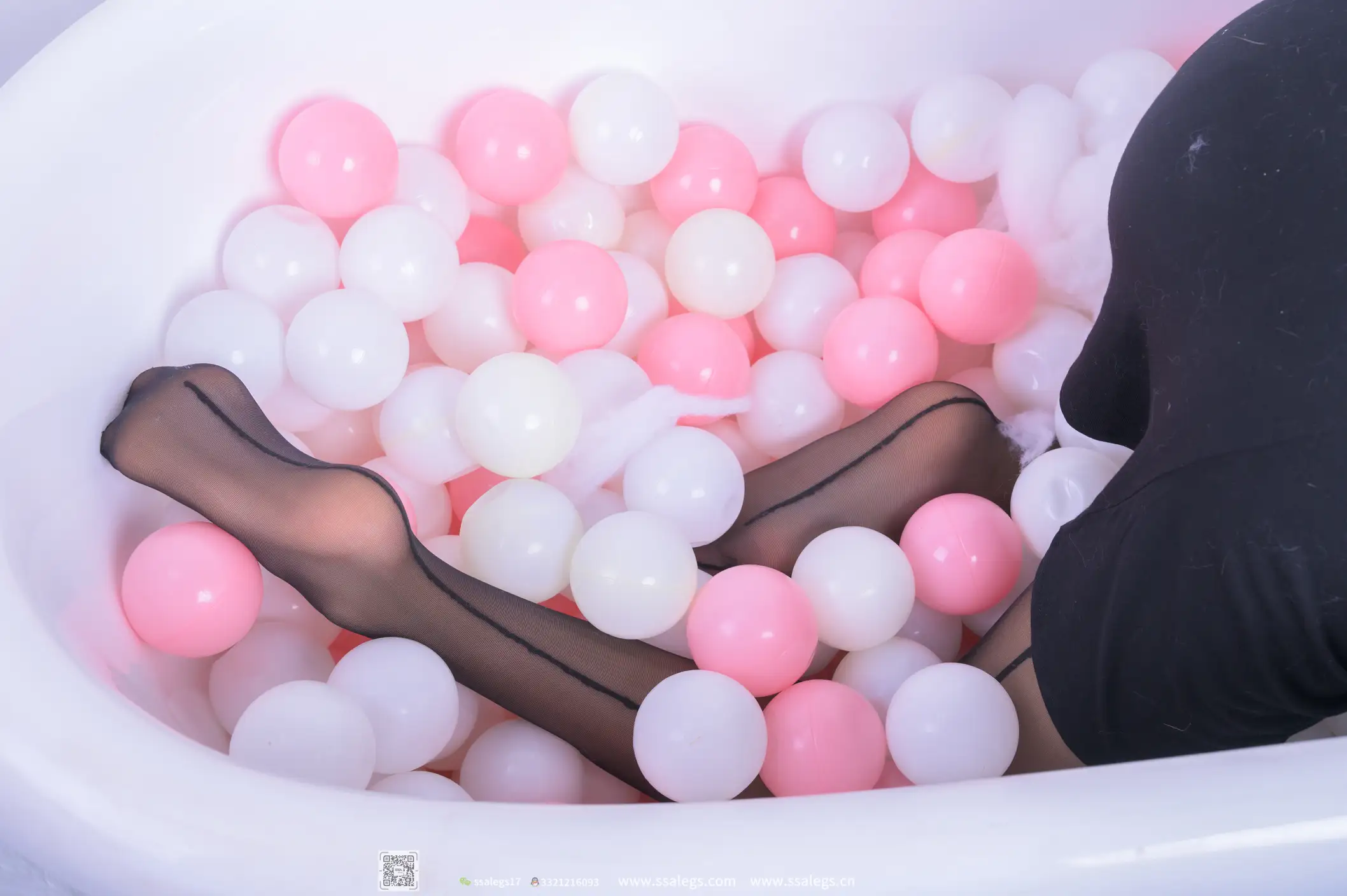 [爱美足] NO.513 素素 黑丝袜写真（下) 丝社#[126P]-9