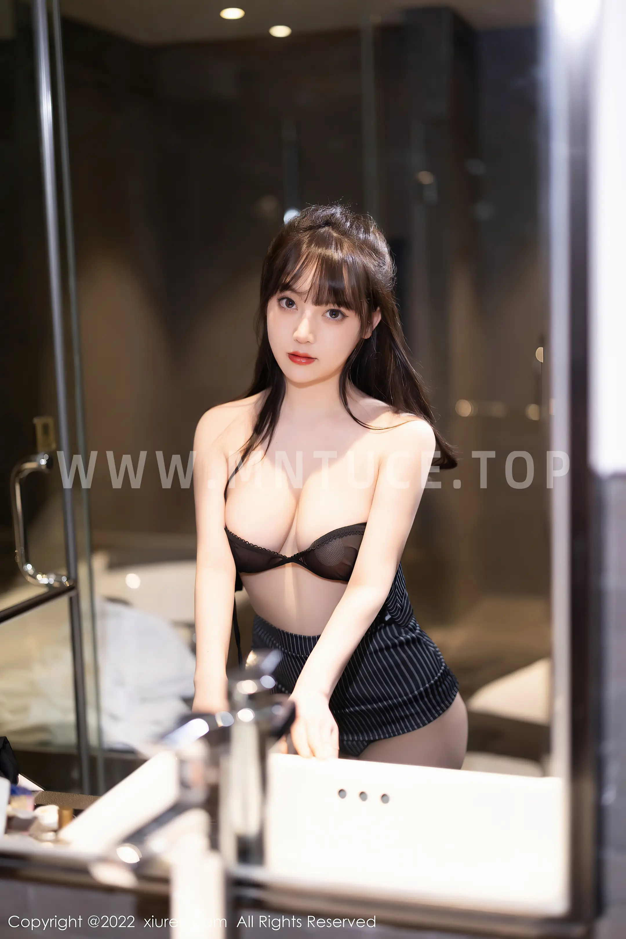 [秀人网] 2022.06.09 – NO.5122 豆瓣酱#[72P]-8