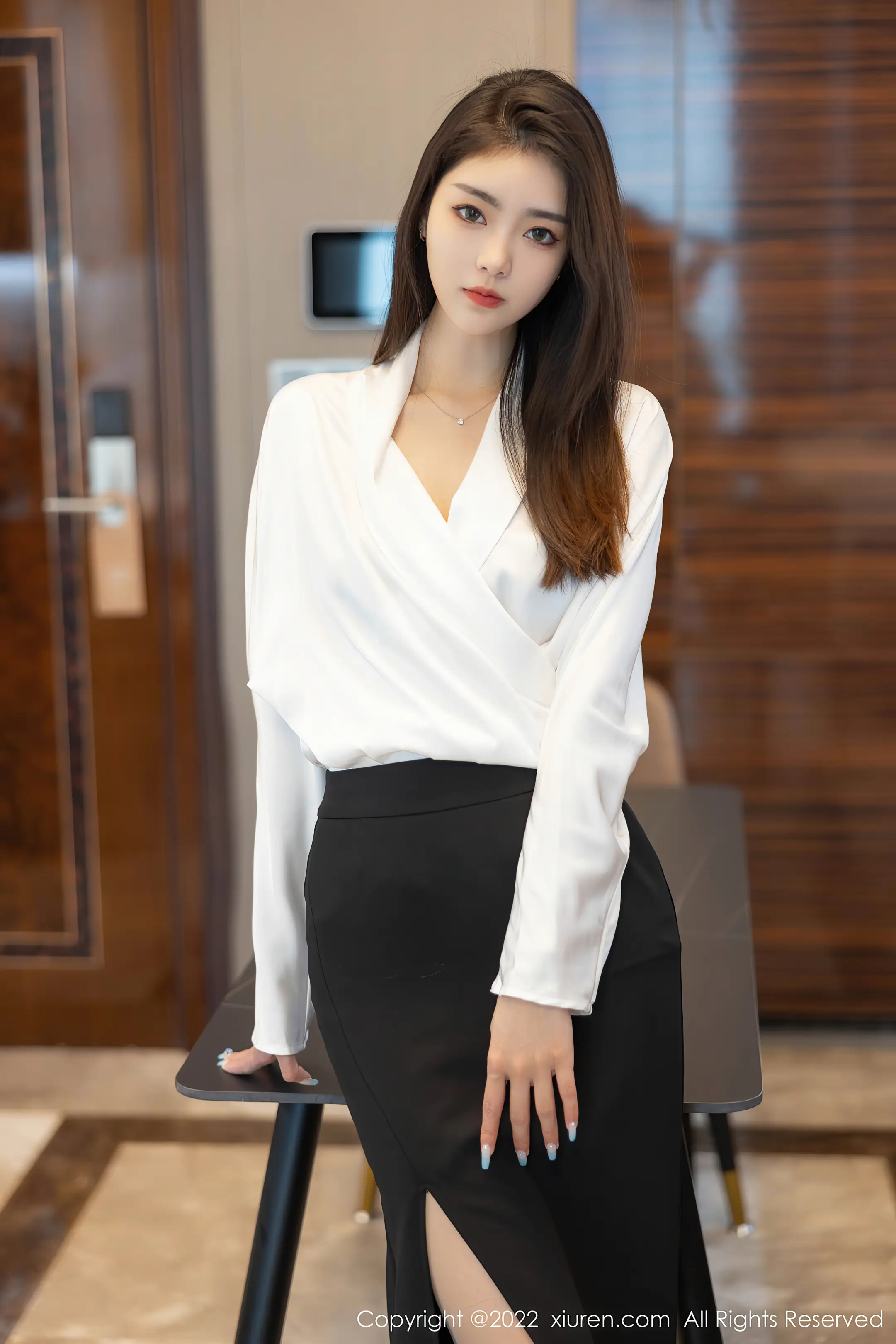 [秀人网] 2022.04.14 – NO.4869 可樂Vicky#[71P]-4