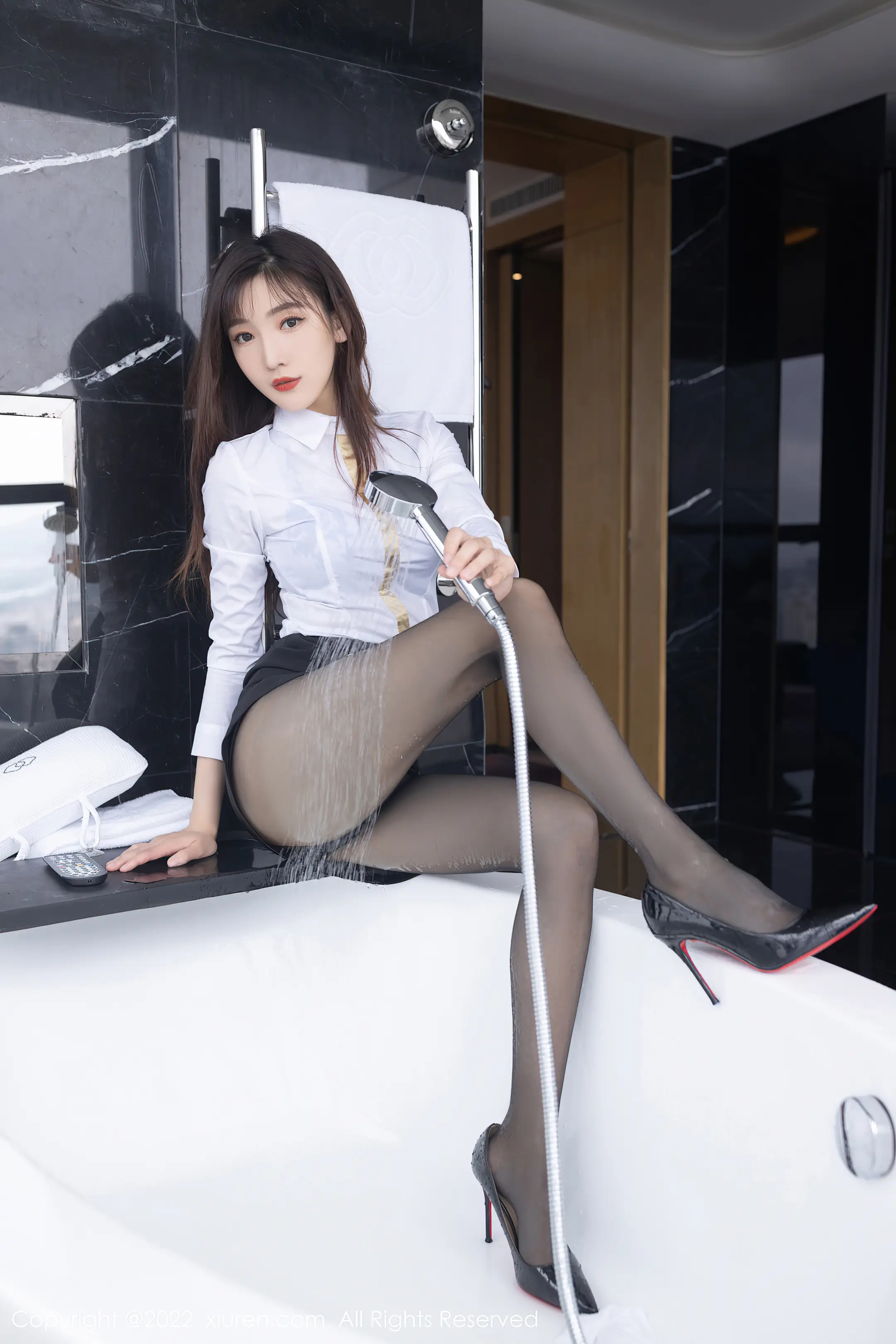 [秀人网] 2022.06.23 – NO.5183 陆萱萱#[74P]-25