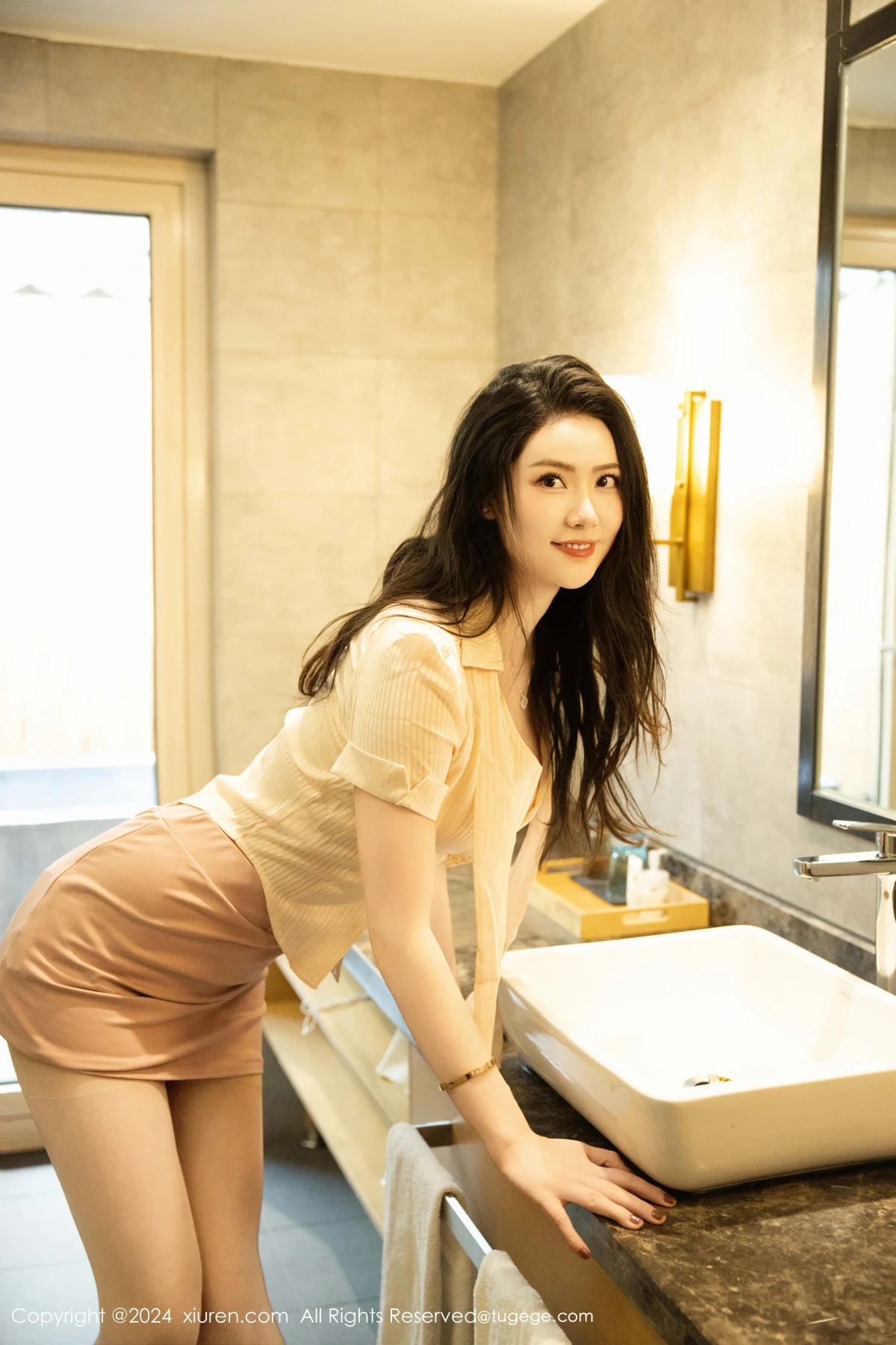[秀人网] 2024.12.24 No.9646 方子萱#[86P]-3