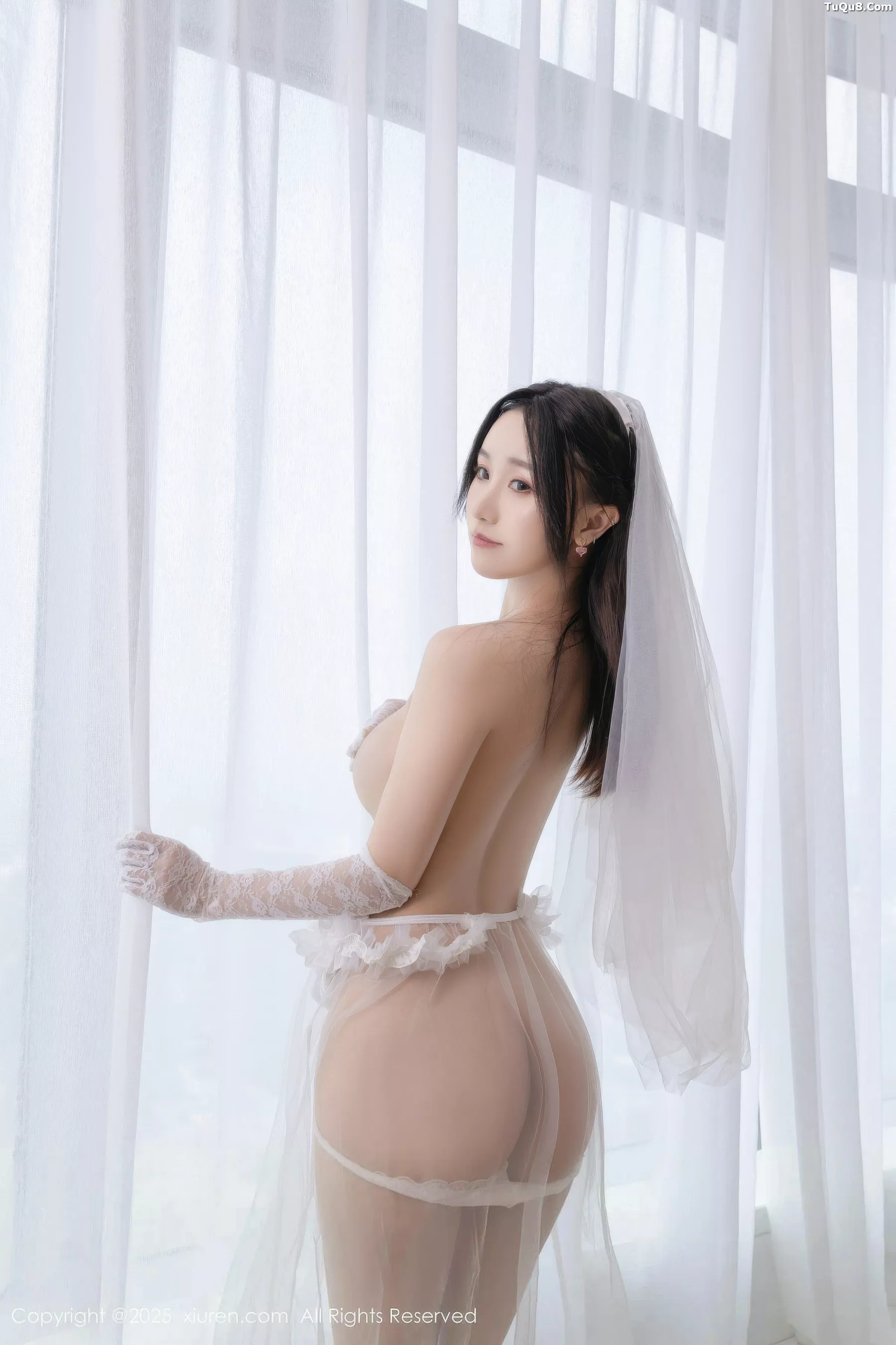 [秀人网] 2025.10.15 No.10871 杏子#[70P]-46