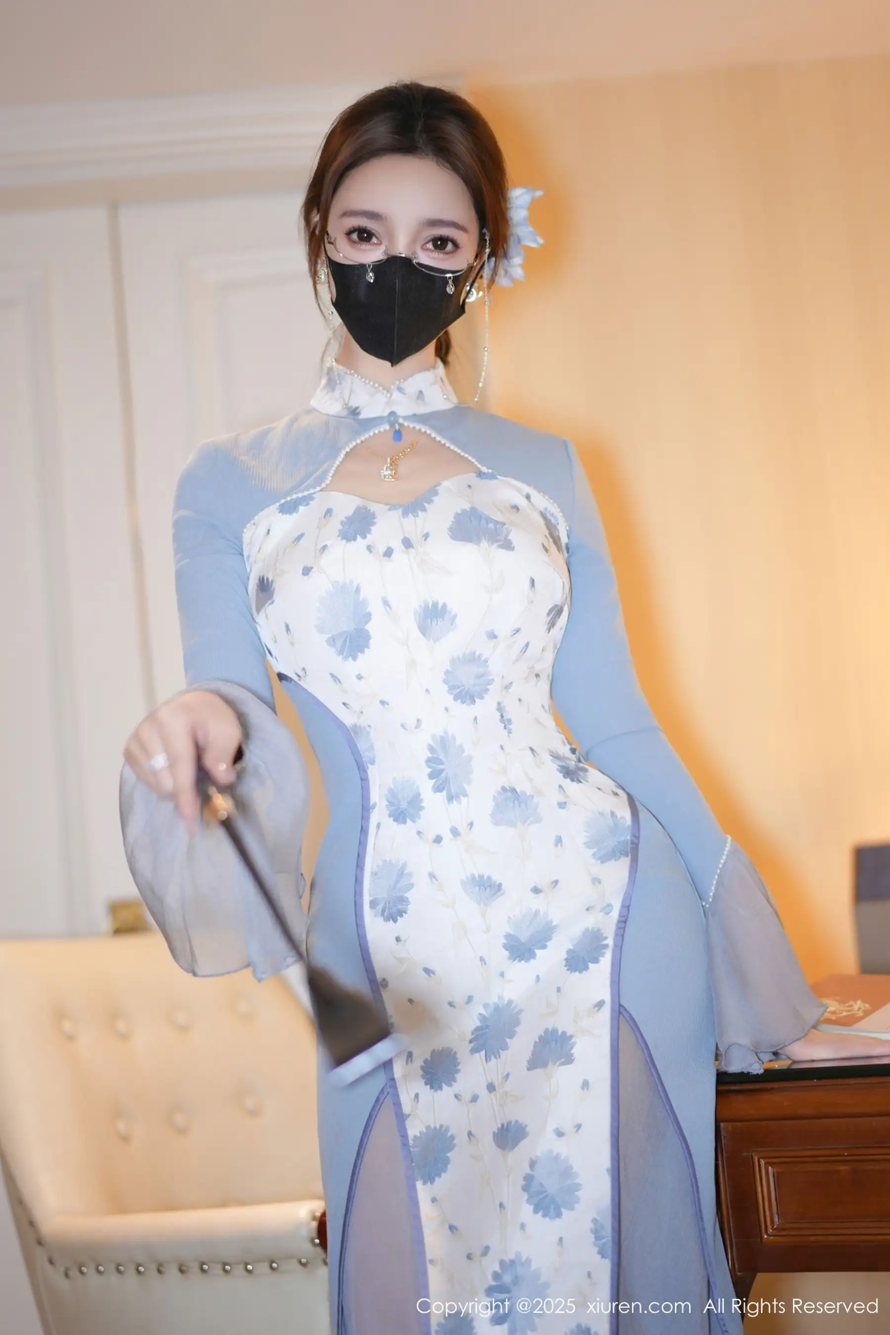 [秀人网] 2025.11.26 No.11033 Twins- 桃桃#[80P]-4