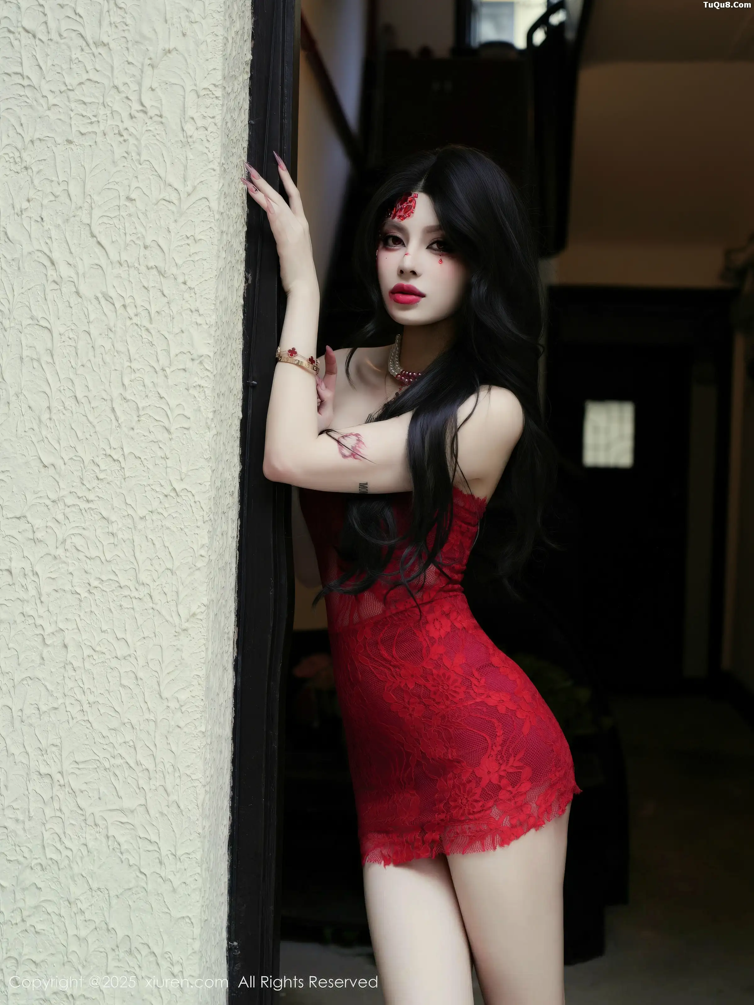 [秀人网] 2025.11.26 No.11032 四月月#[85P]-1