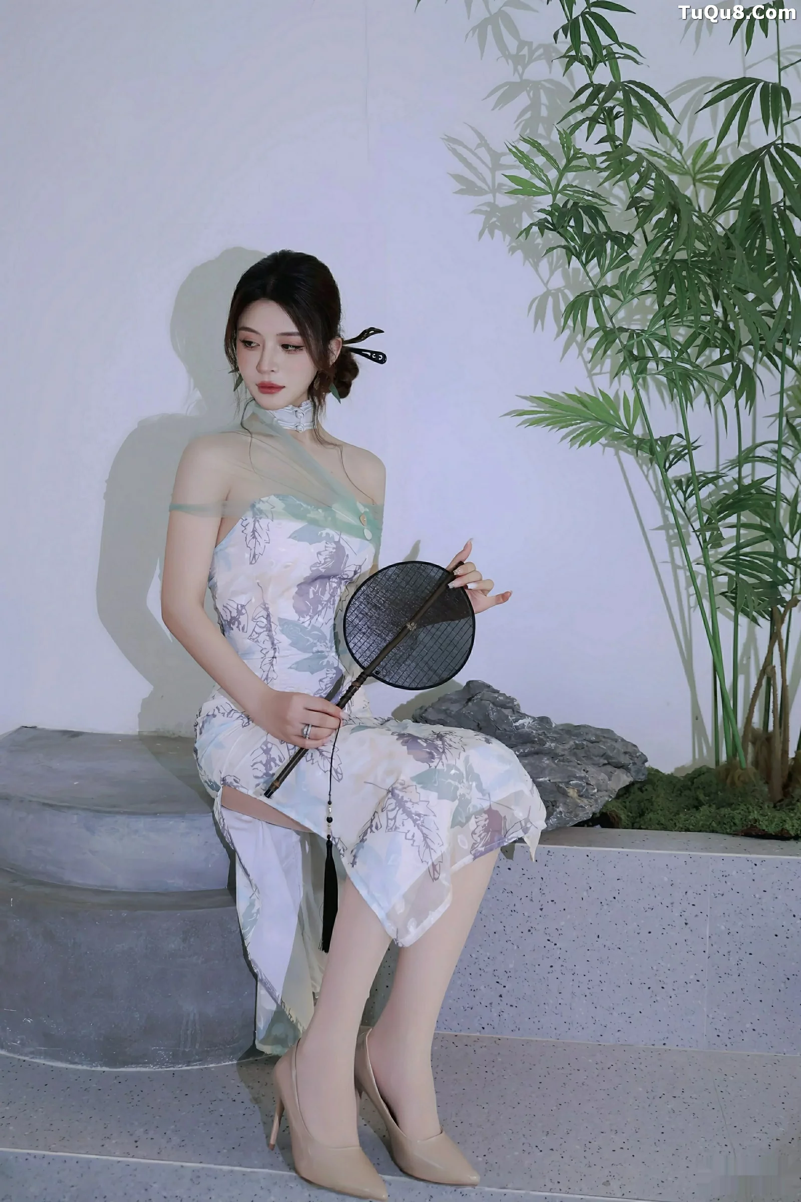 [秀人网] 2025.08.27 No.10694 阿依莎#[82P]-25