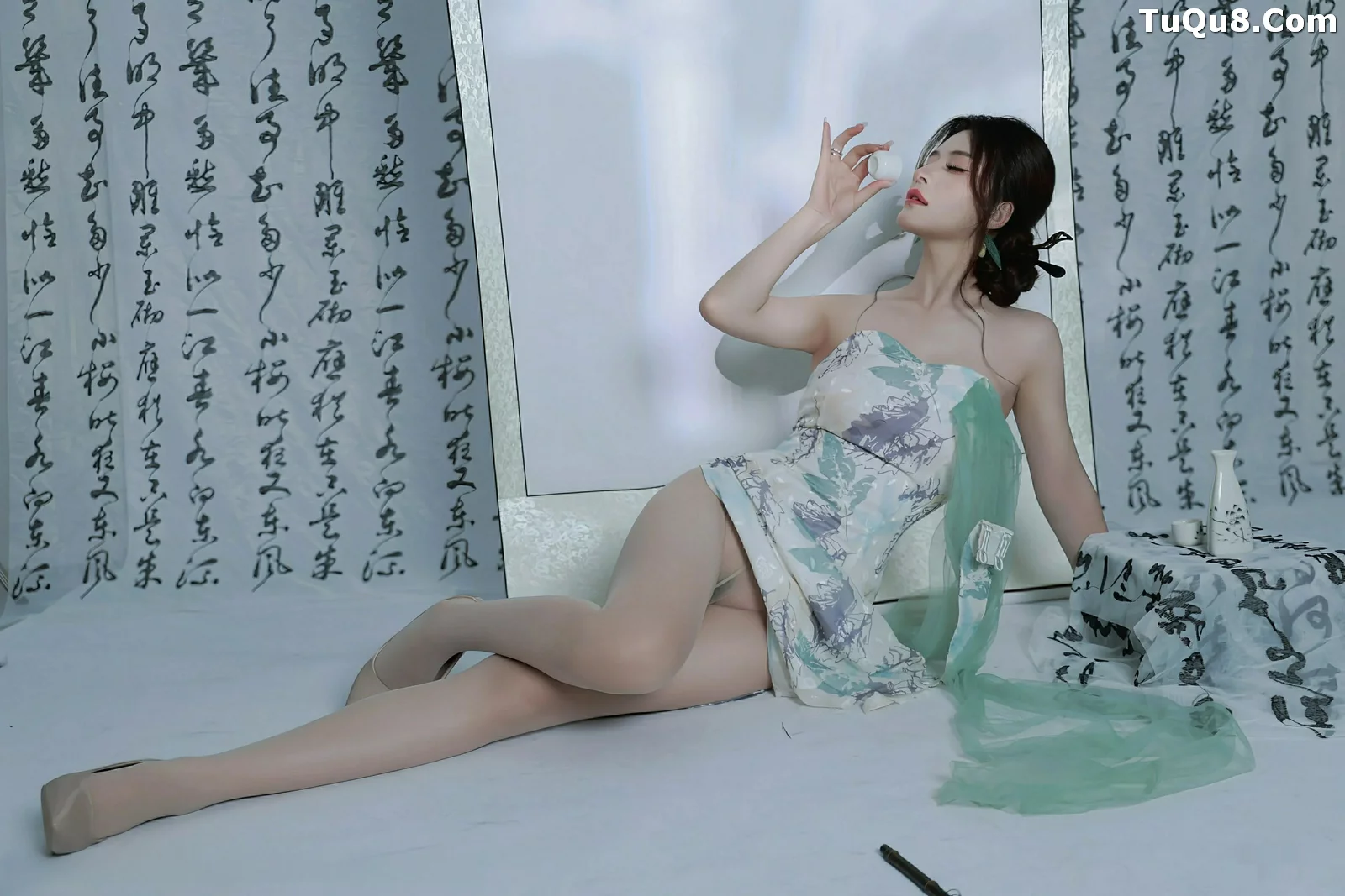 [秀人网] 2025.08.27 No.10694 阿依莎#[82P]-11