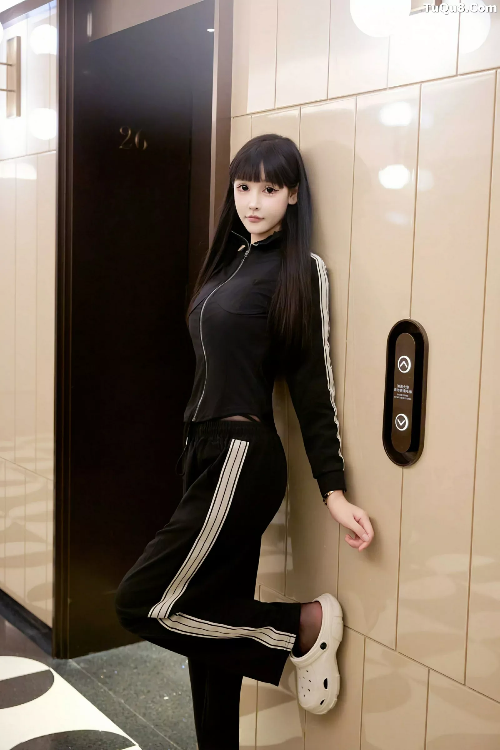 [秀人网] 2025.06.30 No.10482 智恩#[75P]-15