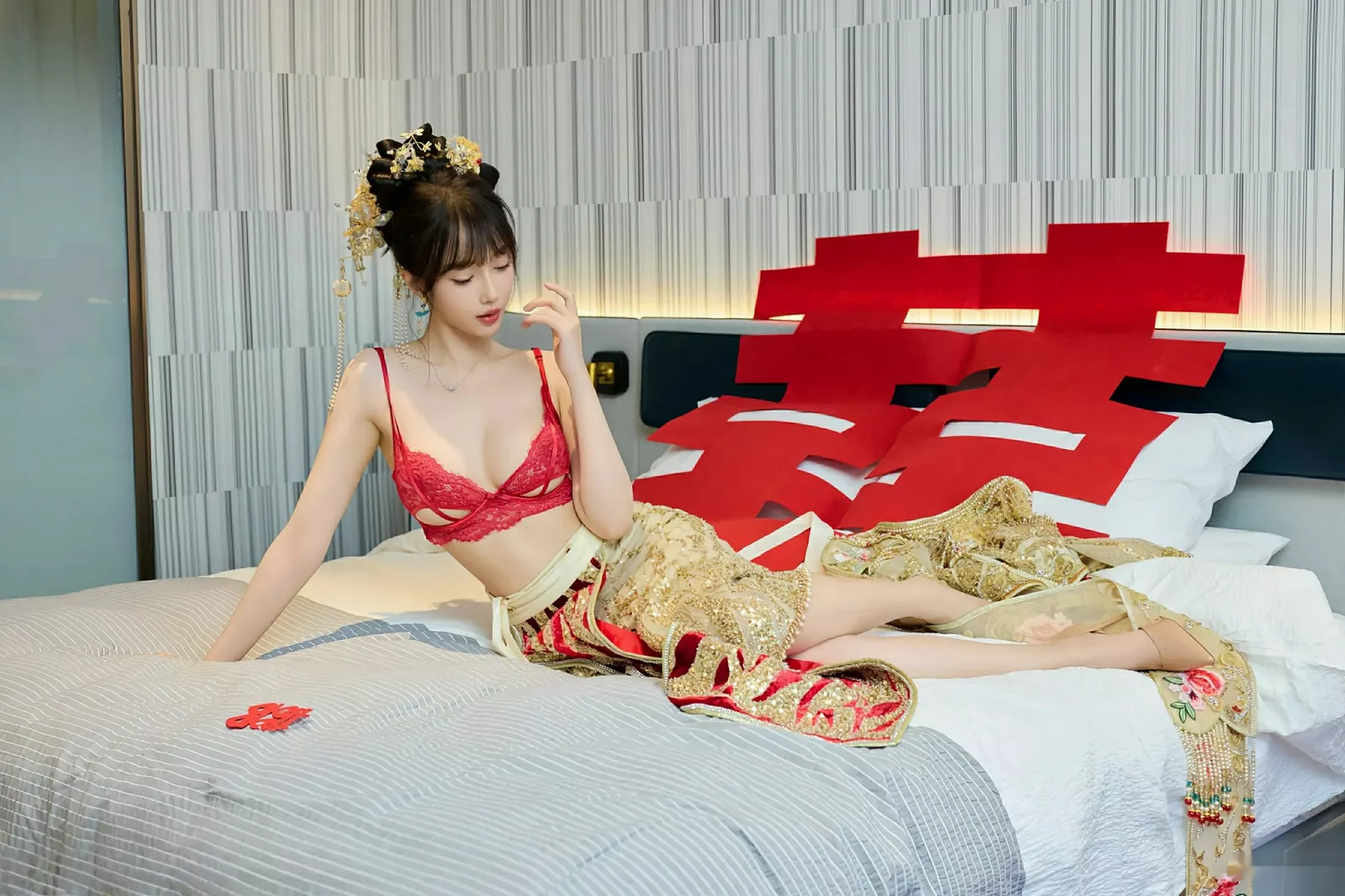 [秀人网] 2025.07.21 No.10567 玥儿玥#[72P]-24
