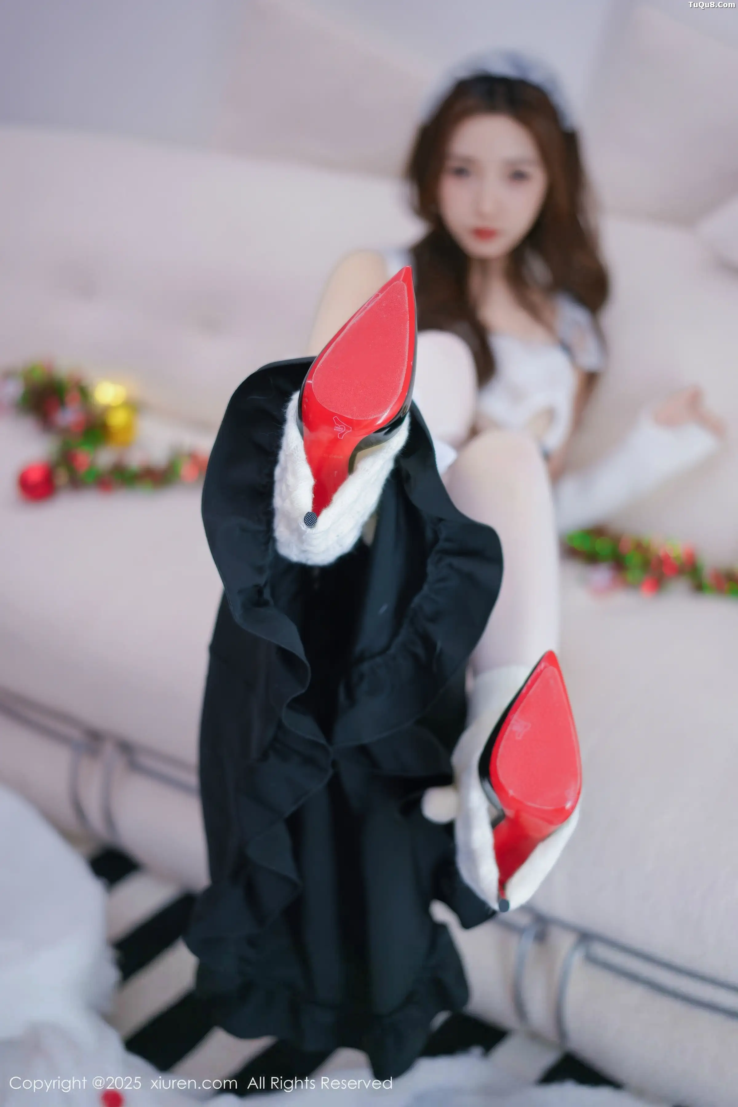 [秀人网] 2025.12.24 No.11152 Twins- 桃桃#[77P]-27