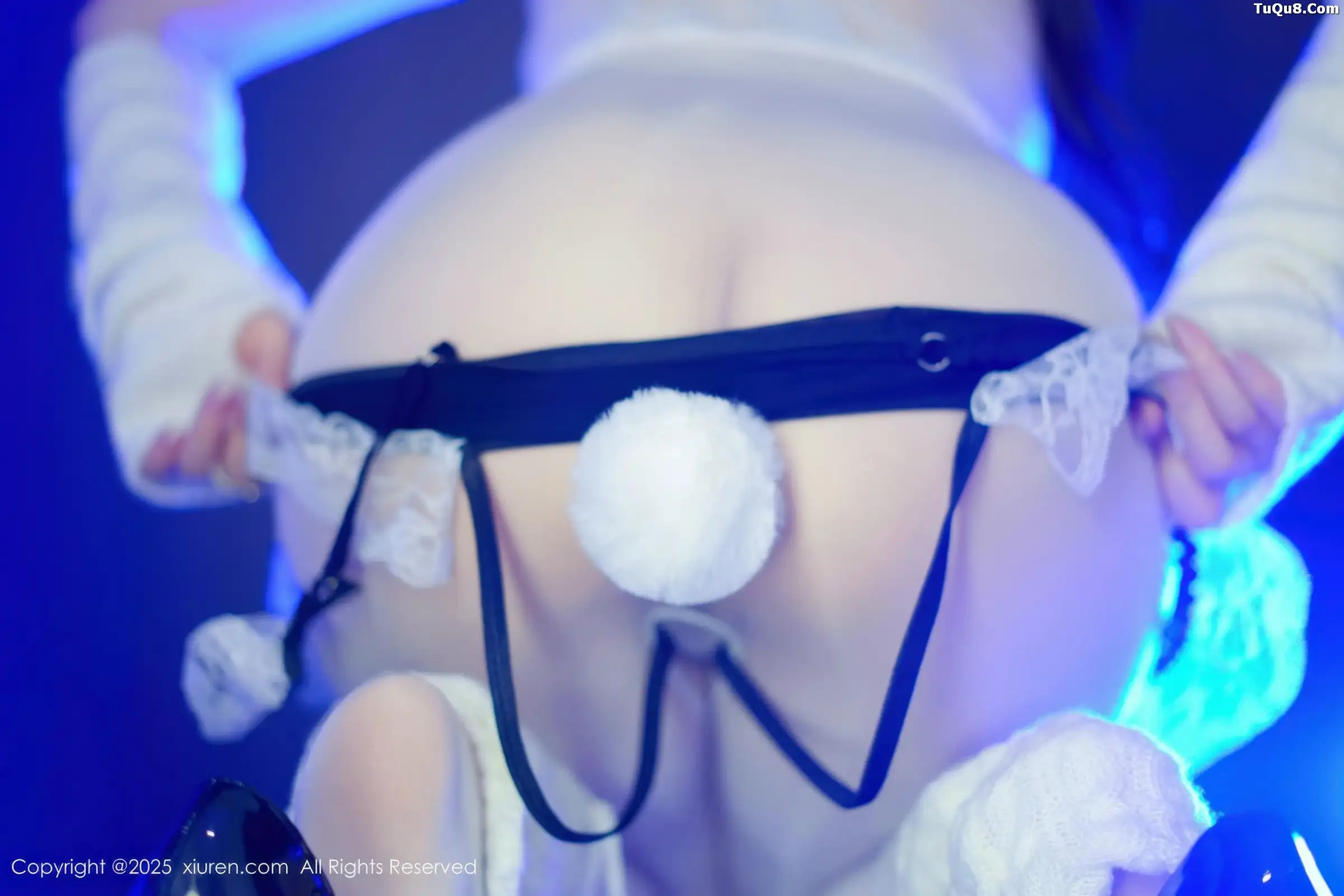 [秀人网] 2025.12.24 No.11152 Twins- 桃桃#[77P]-44
