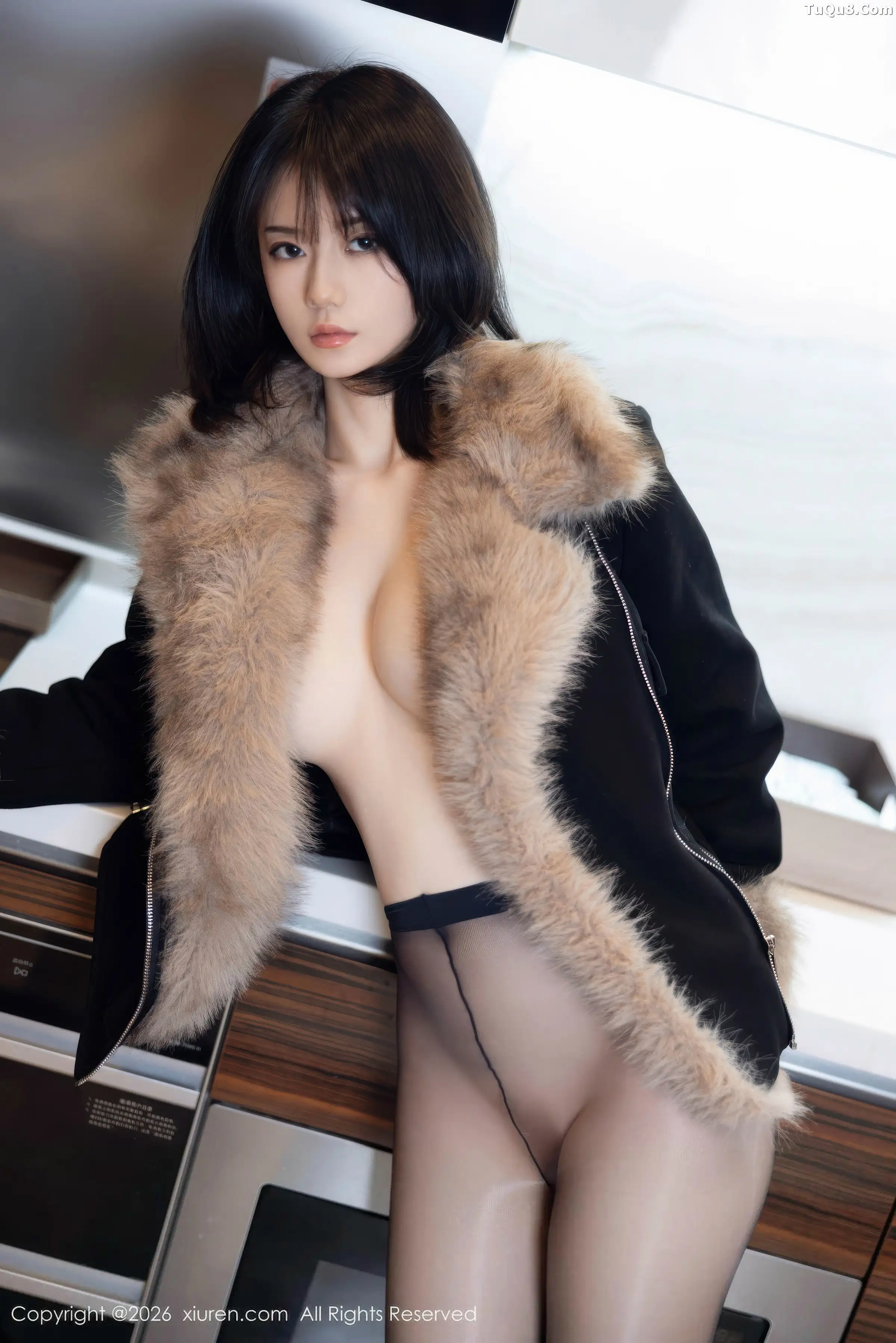 [秀人网] 2026.01.09 No.11215 凌七七#[62P]-1