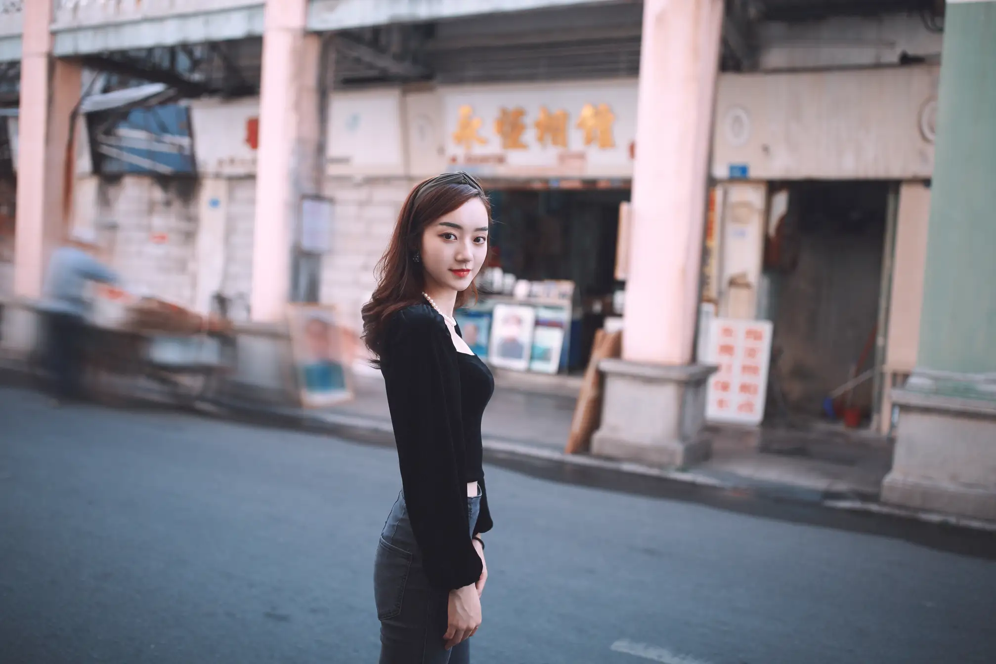 [艺图语] 2022.09.05 Vol.1875 – 老街 虫虫#[42P]-10