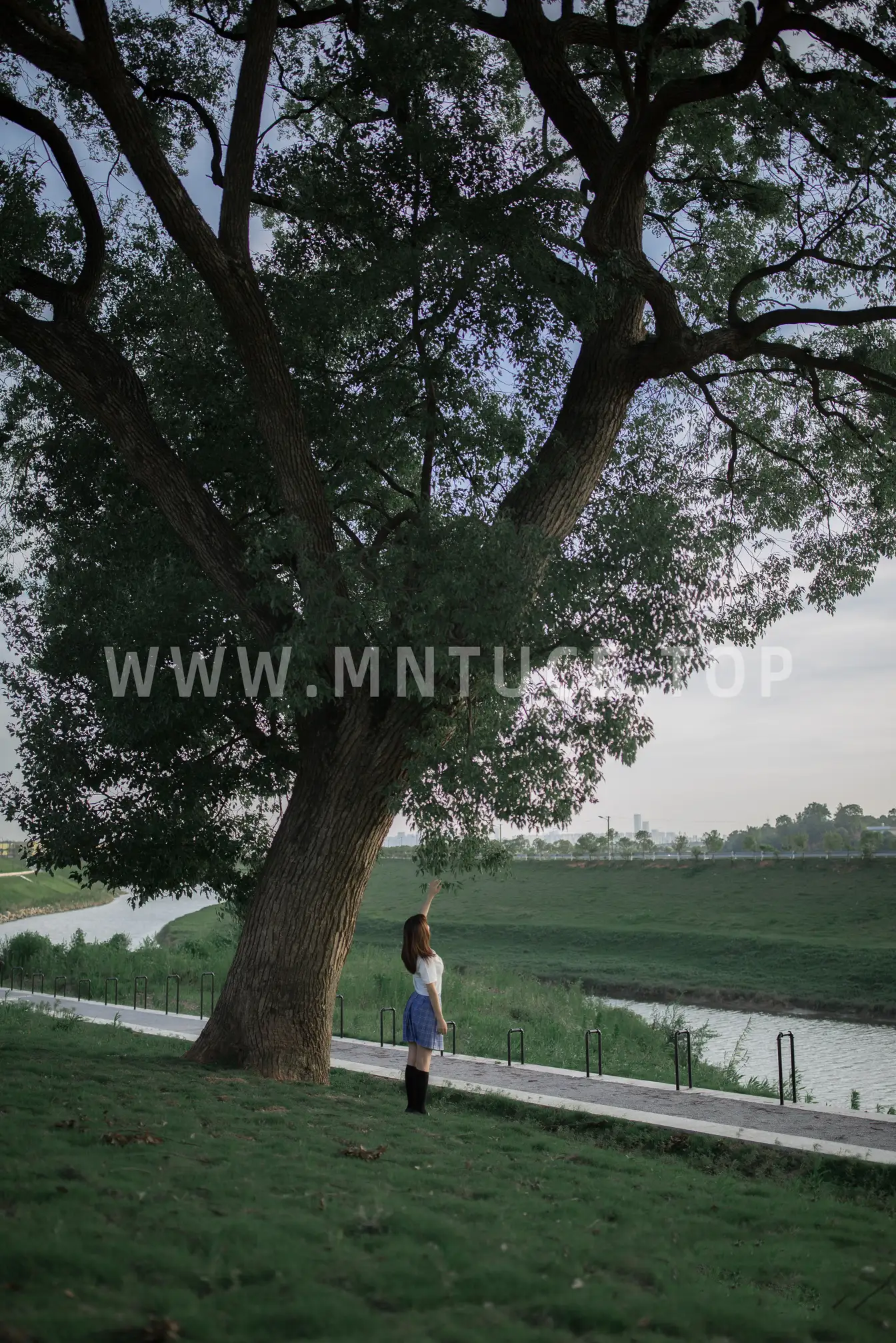 [艺图语] 2022.02.09 Vol.774 – 旅 小可儿#[44P]-40