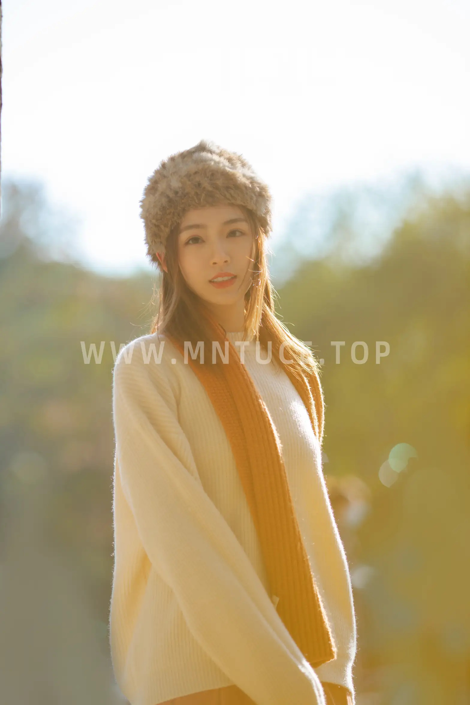 [艺图语] 2022.01.24 Vol.697 – 2021年的银杏 朱云慧大魔王#[40P]-10