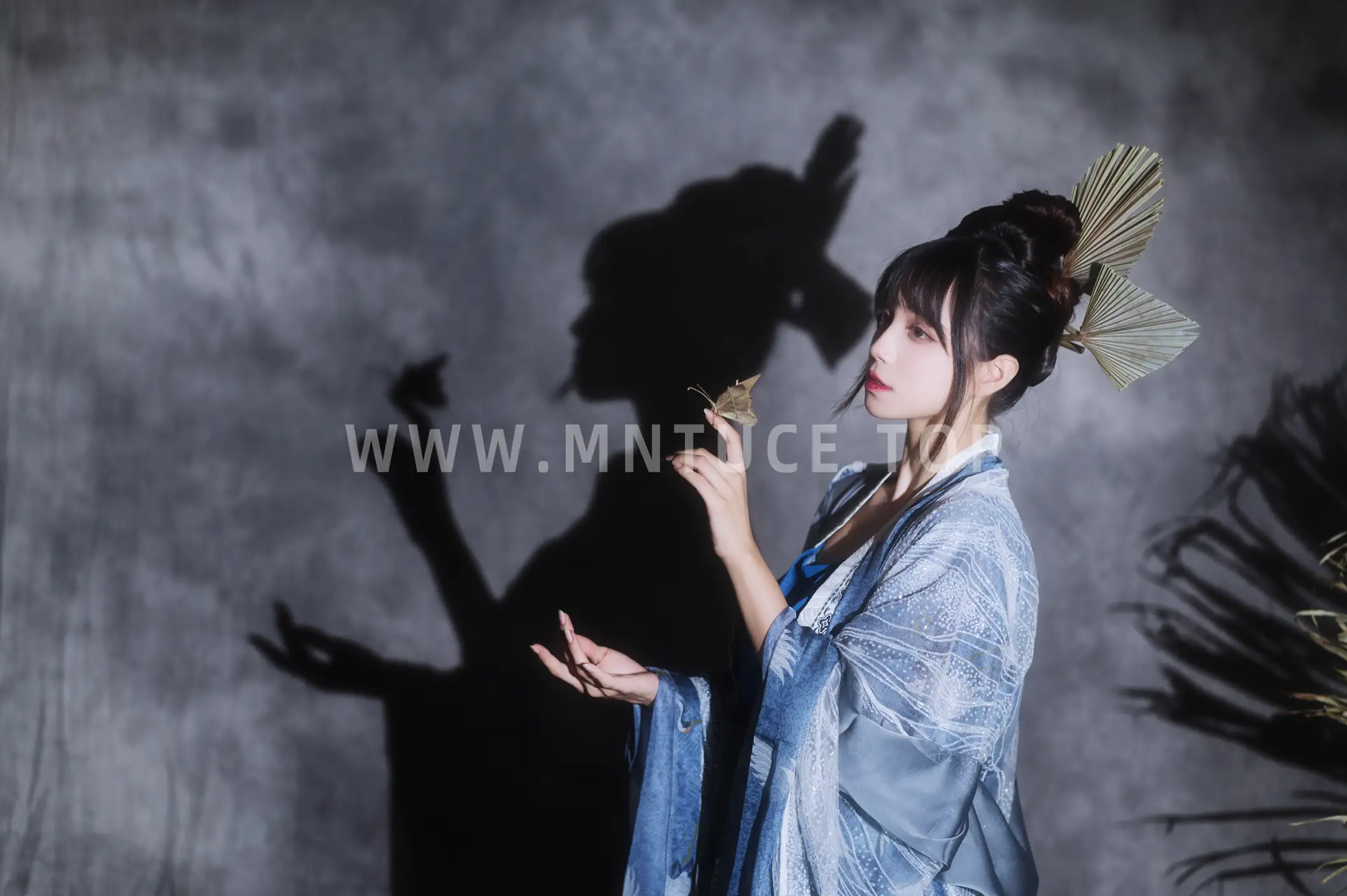 [艺图语] 2022.05.31 Vol.1041 – 枯 贰加六#[50P]-2